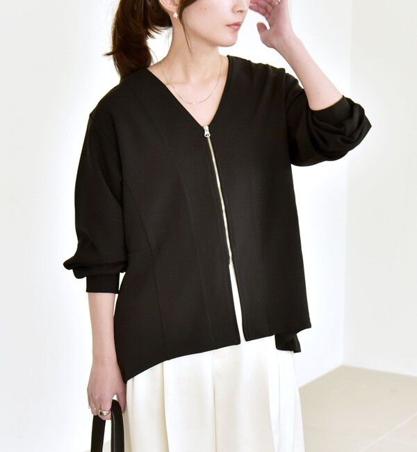 quaranciel「《予約》quaranciel:〈洗濯機可能〉カットジョーゼット Vネック ジップ カーディガン」|カーディガン|