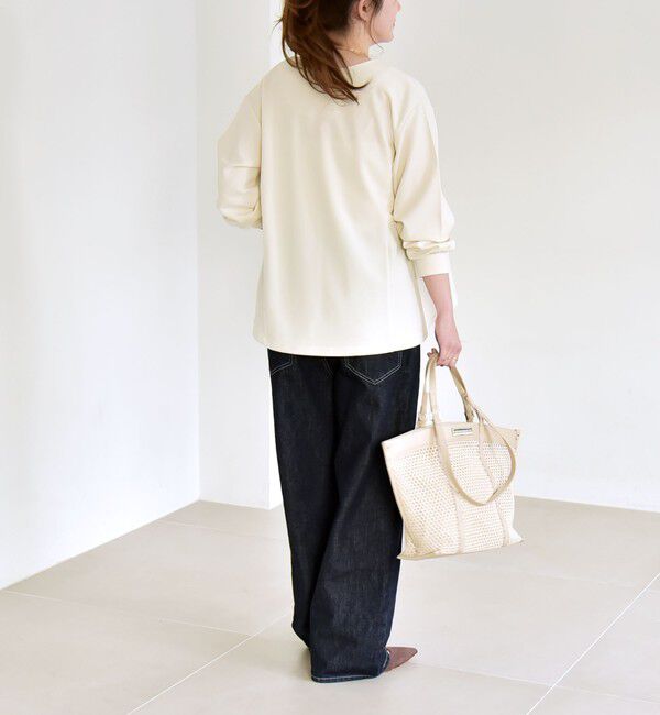 quaranciel「《予約》quaranciel:〈洗濯機可能〉カットジョーゼット Vネック ジップ カーディガン」|カーディガン|