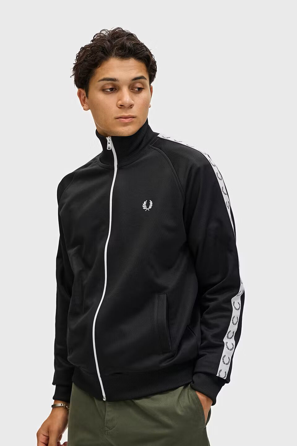 FRED PERRY 「Taped Track Jacket」|スウェット・ジャージ|BLACK