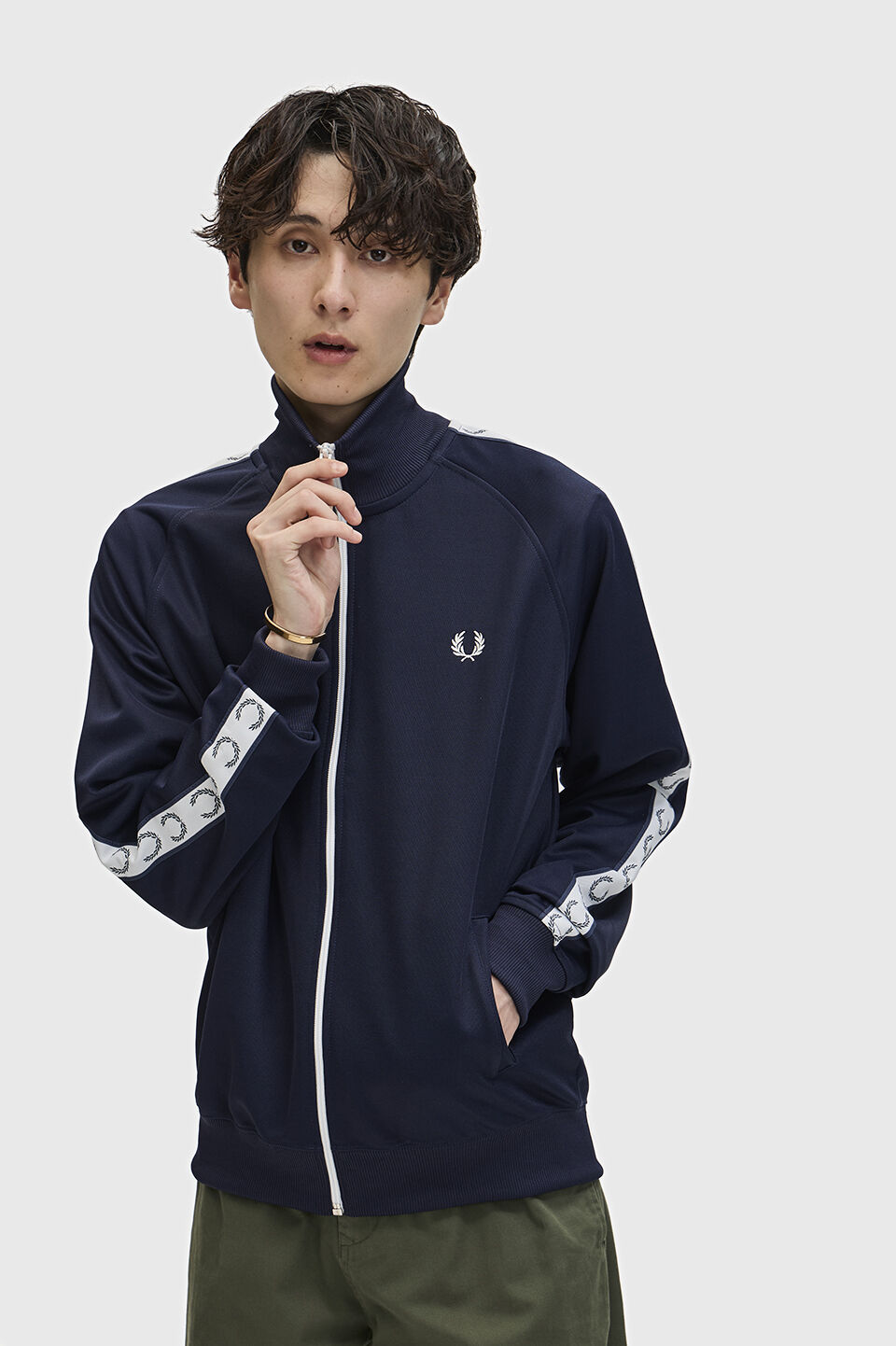 FRED PERRY 「Taped Track Jacket」|スウェット・ジャージ|CARBON BLUE