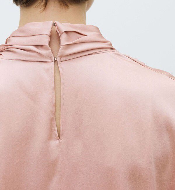 TOMORROWLAND collection「ウォッシャブルサテン ドレープブラウス」|シャツ・ブラウス|