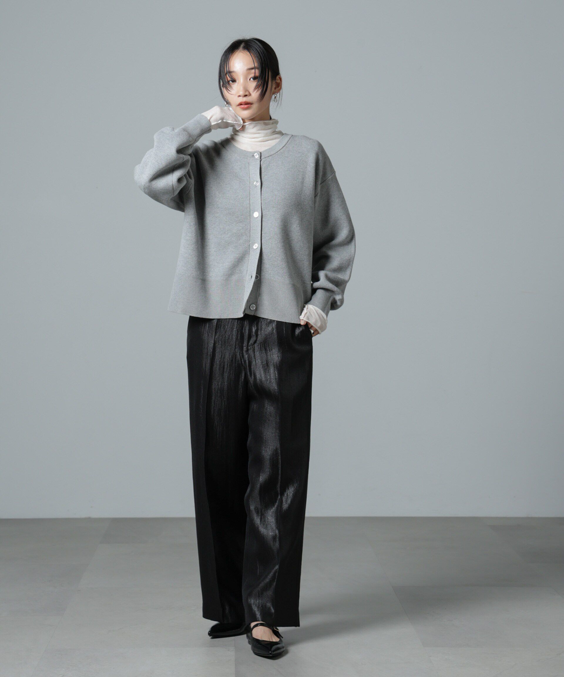 nano･universe「シャイニーサテンイージーパンツ」|チノ|