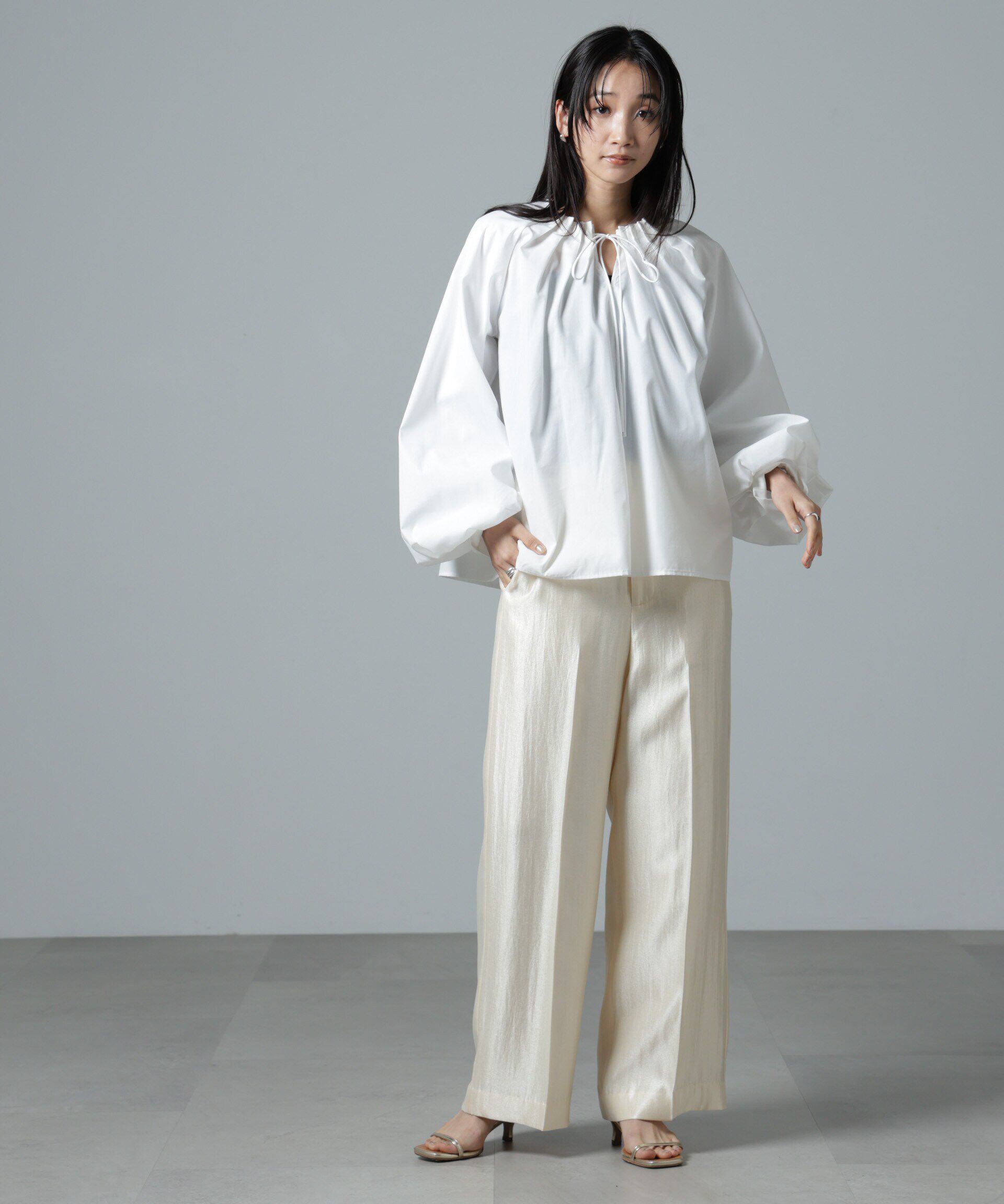 nano･universe「シャイニーサテンイージーパンツ」|チノ|