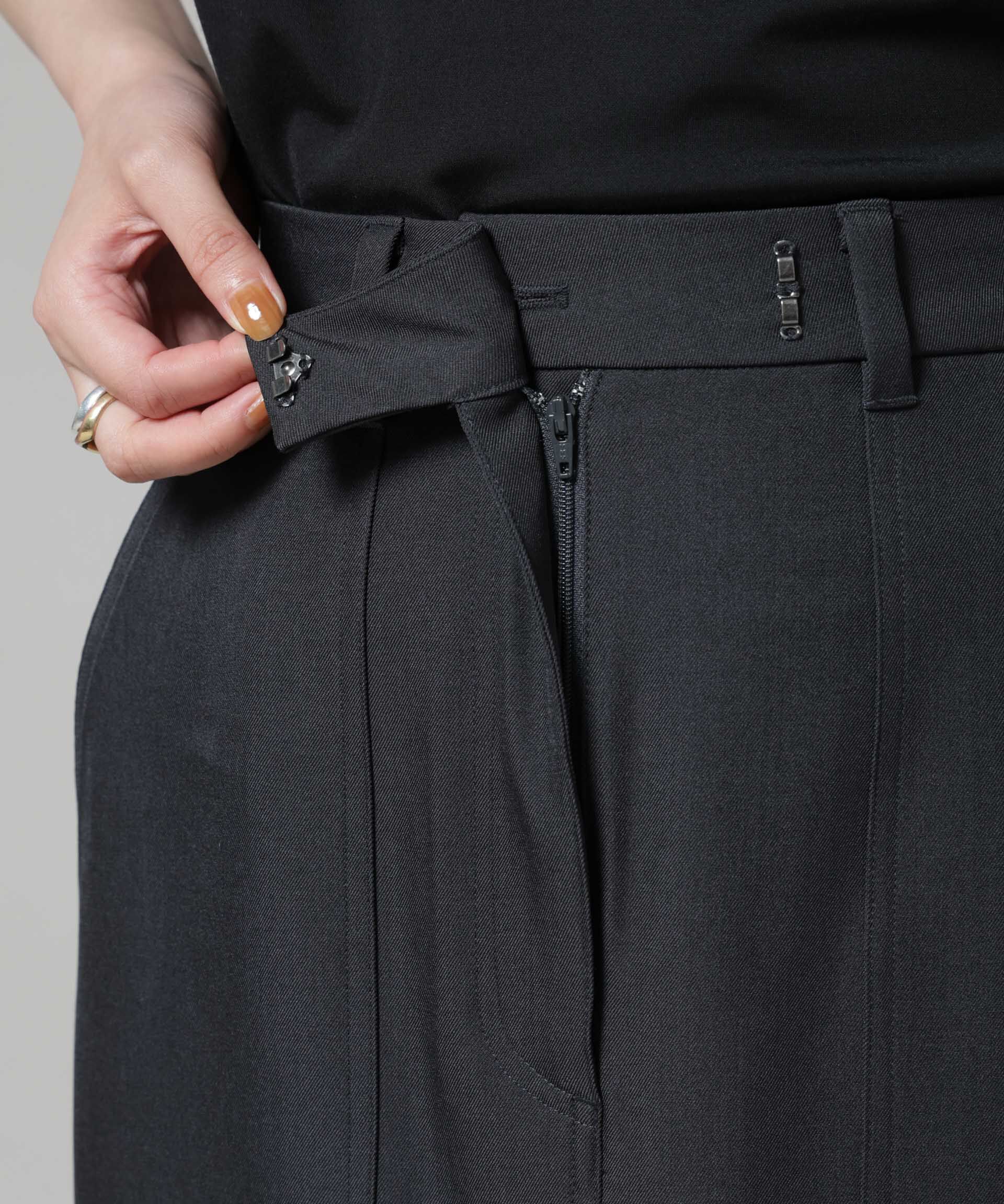 nano･universe「ポケットディティールナロースカート(セットアップ可)」|スカート|