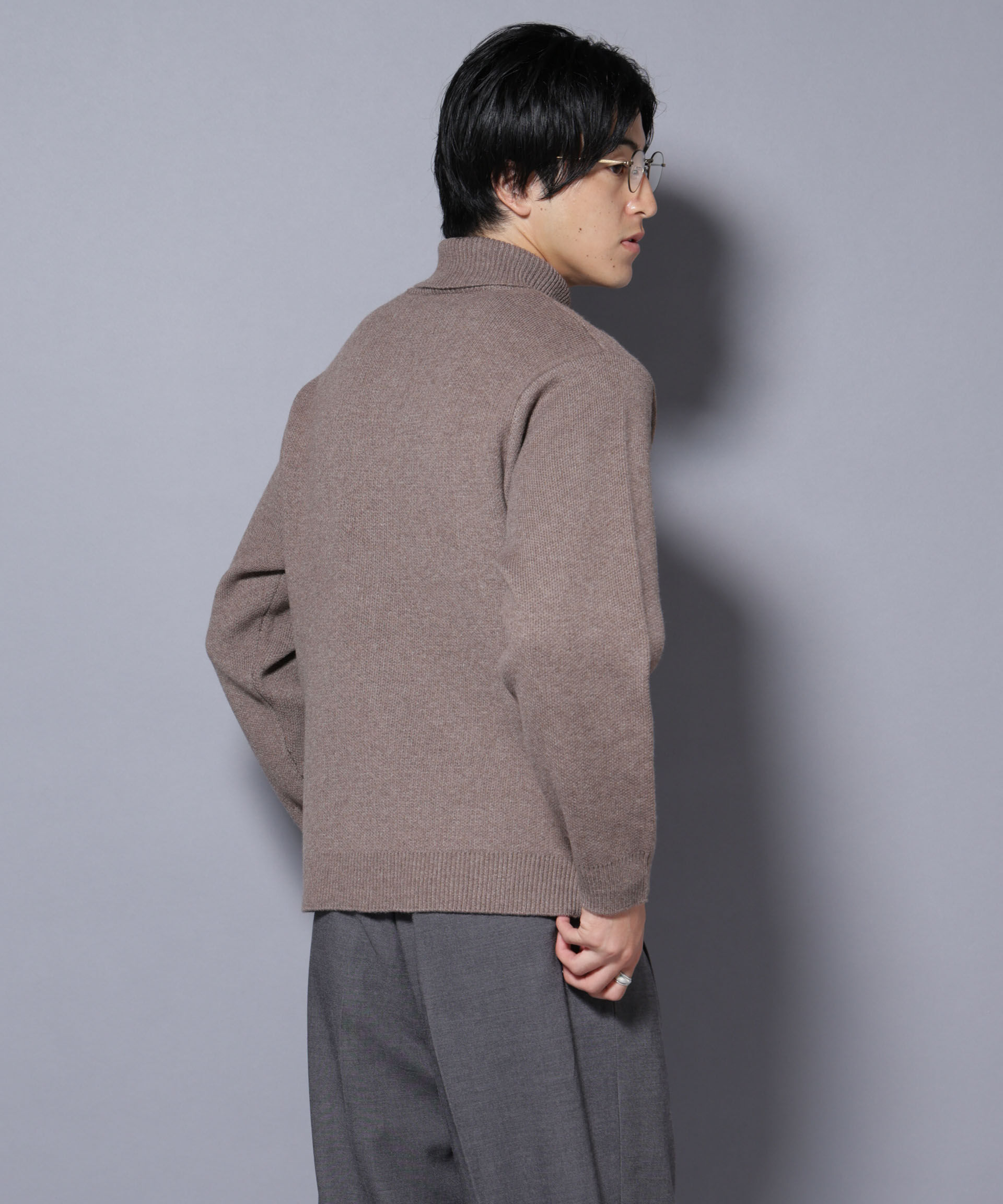 nano･universe「PBTストレッチタートルネックニット」|ニット・セーター|
