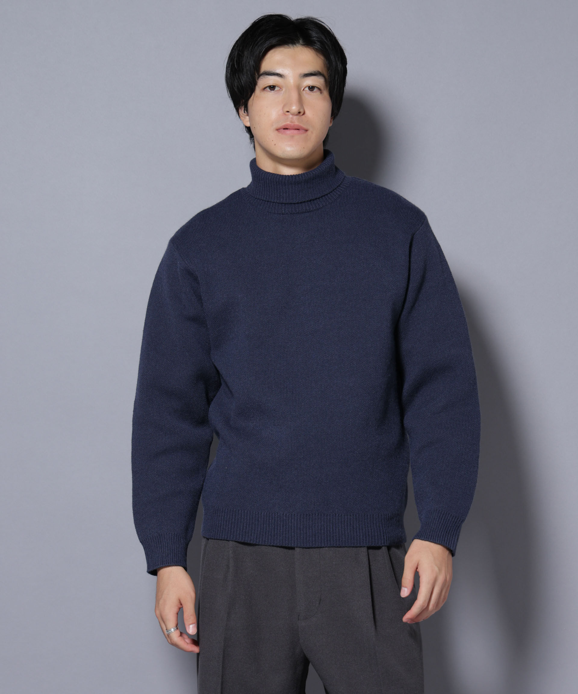 nano･universe「PBTストレッチタートルネックニット」|ニット・セーター|