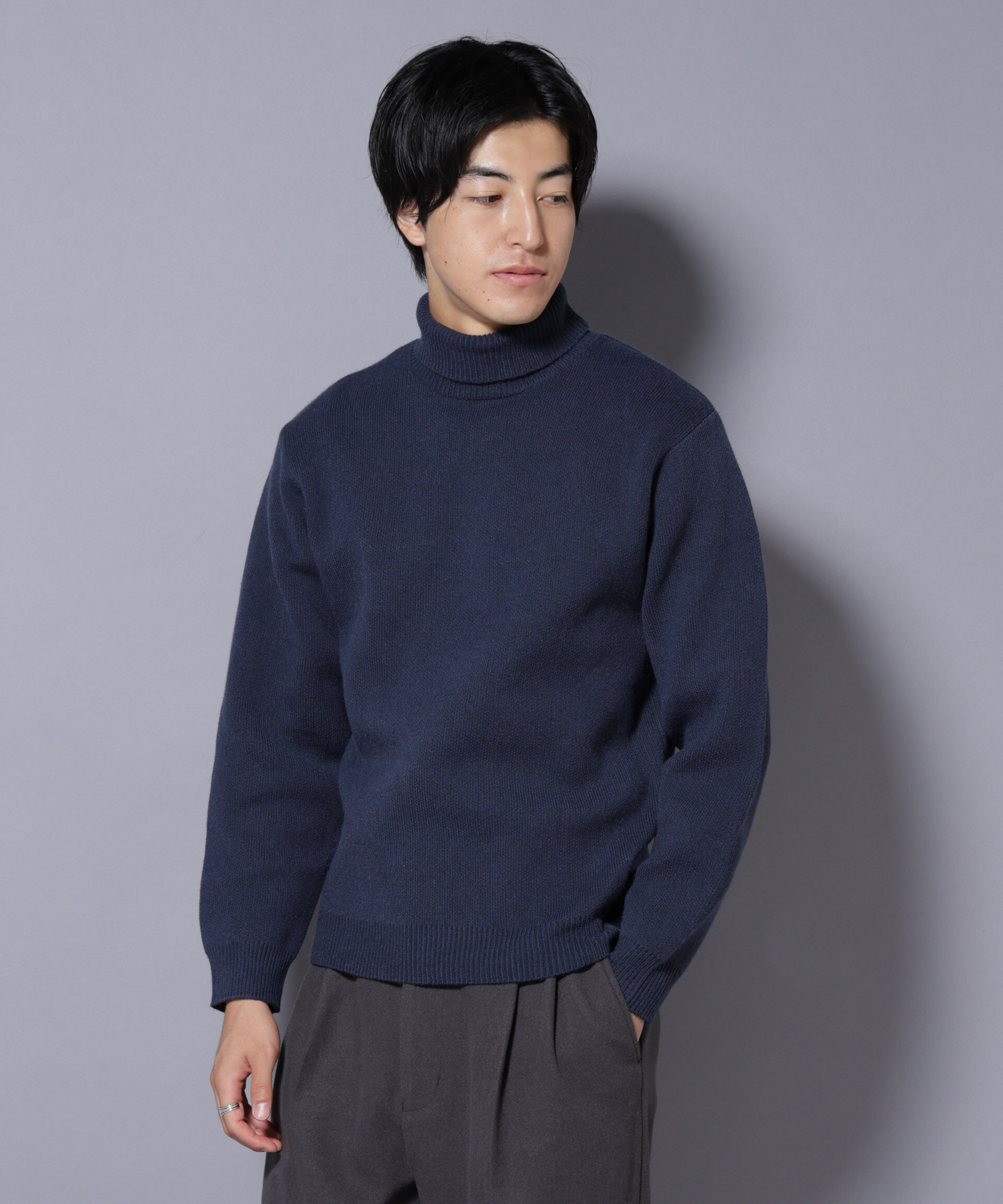 nano･universe「PBTストレッチタートルネックニット」|ニット・セーター|