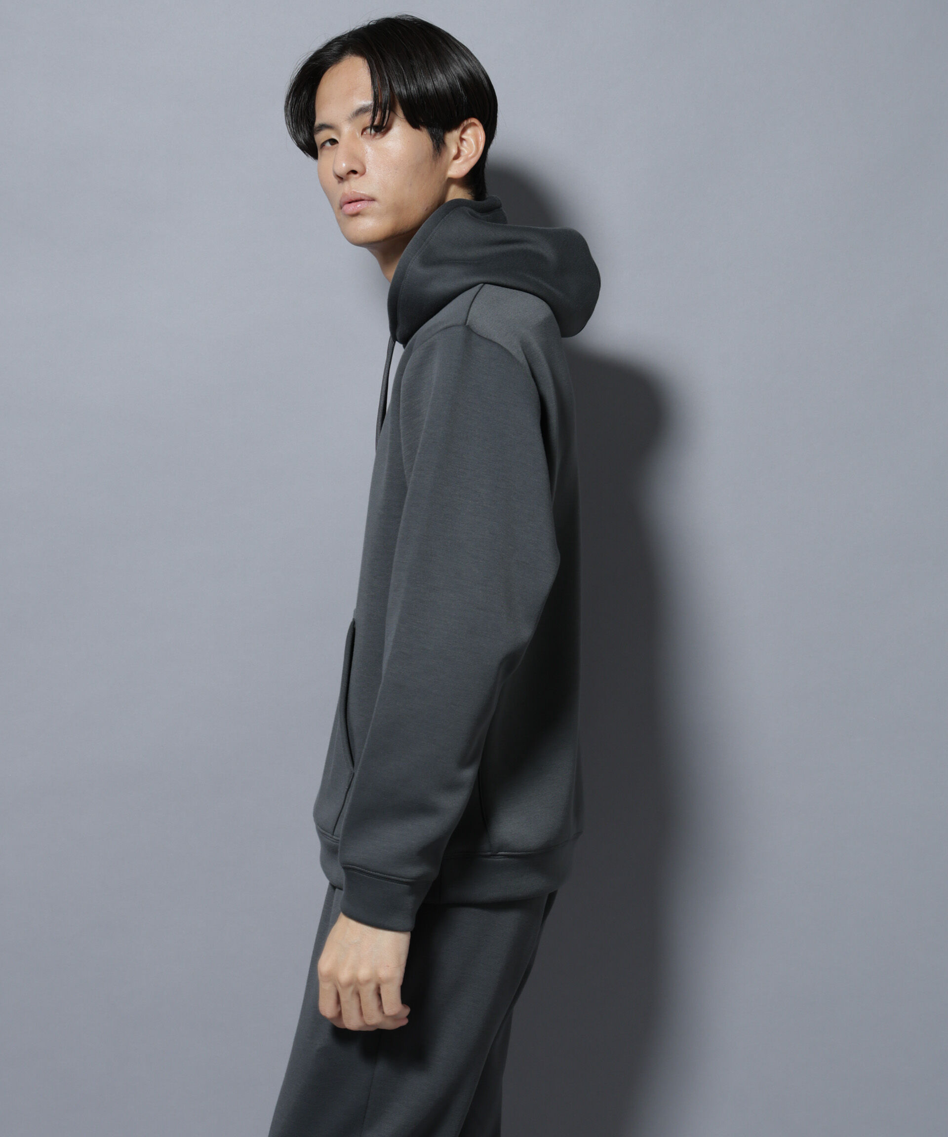 nano･universe「パネルダンボールフーディー 長袖(セットアップ可)」|Tシャツ・カットソー|