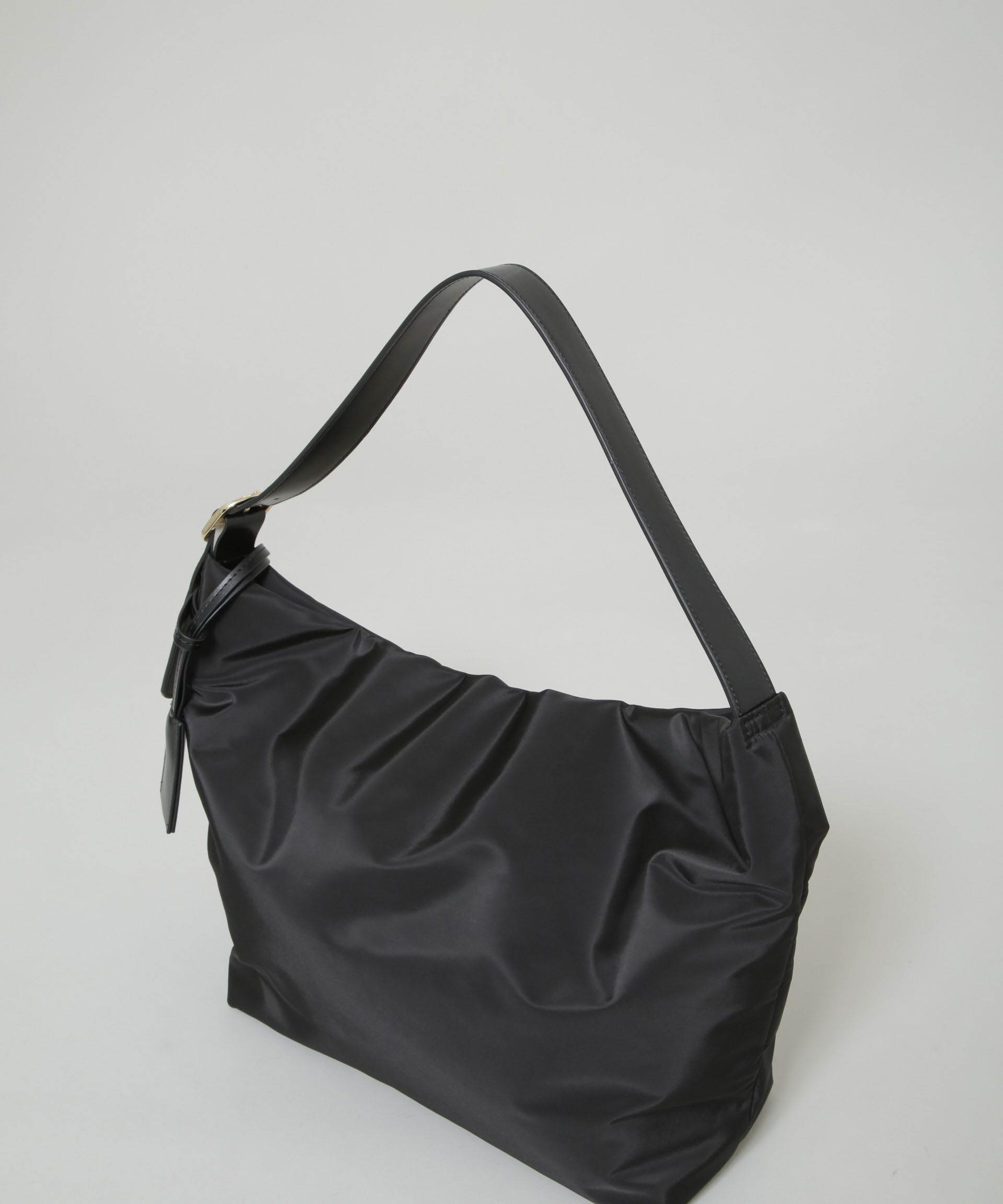 nano･universe「パファートートバッグ」|ショルダー・メッセンジャー|