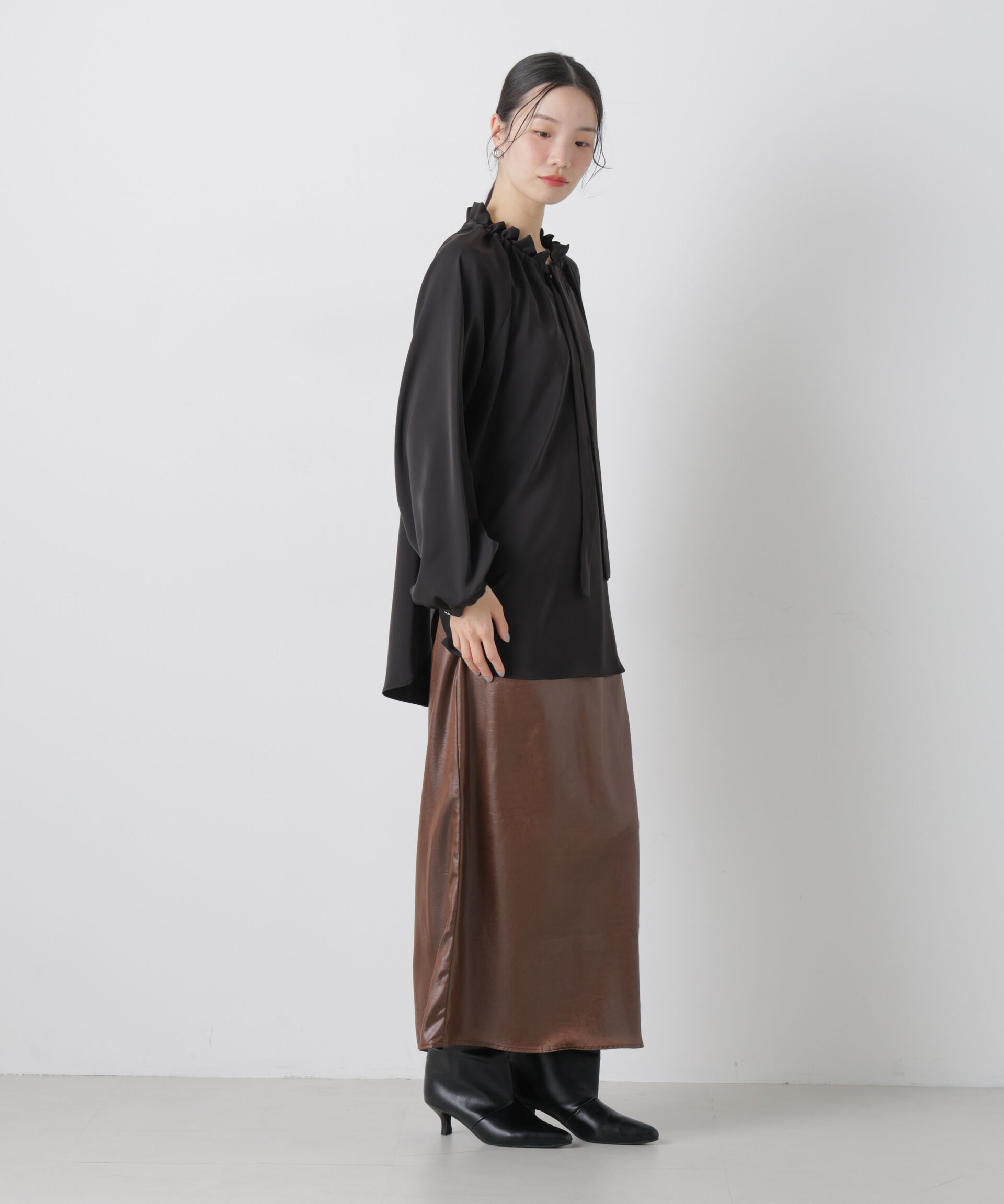 nano･universe「フリルカラーボータイブラウス」|シャツ・ブラウス|