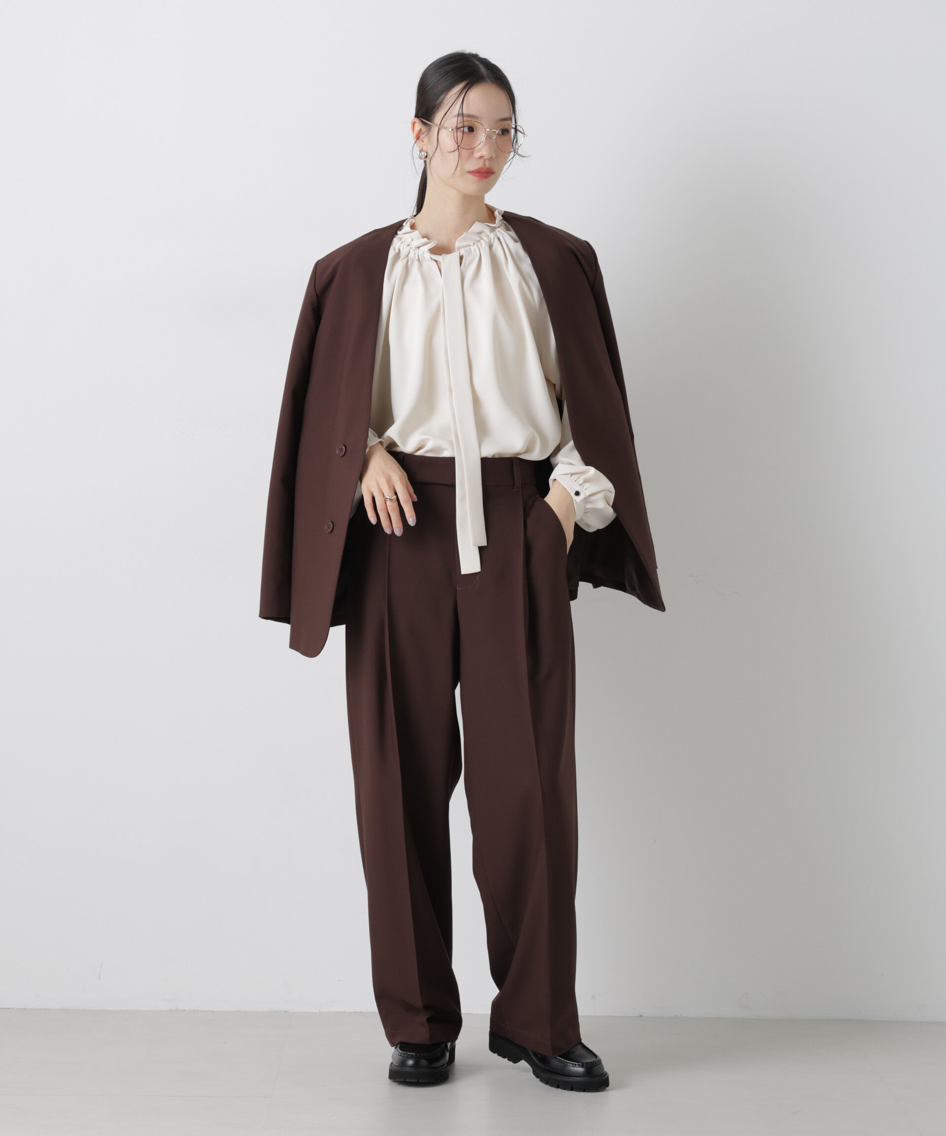 nano･universe「フリルカラーボータイブラウス」|シャツ・ブラウス|