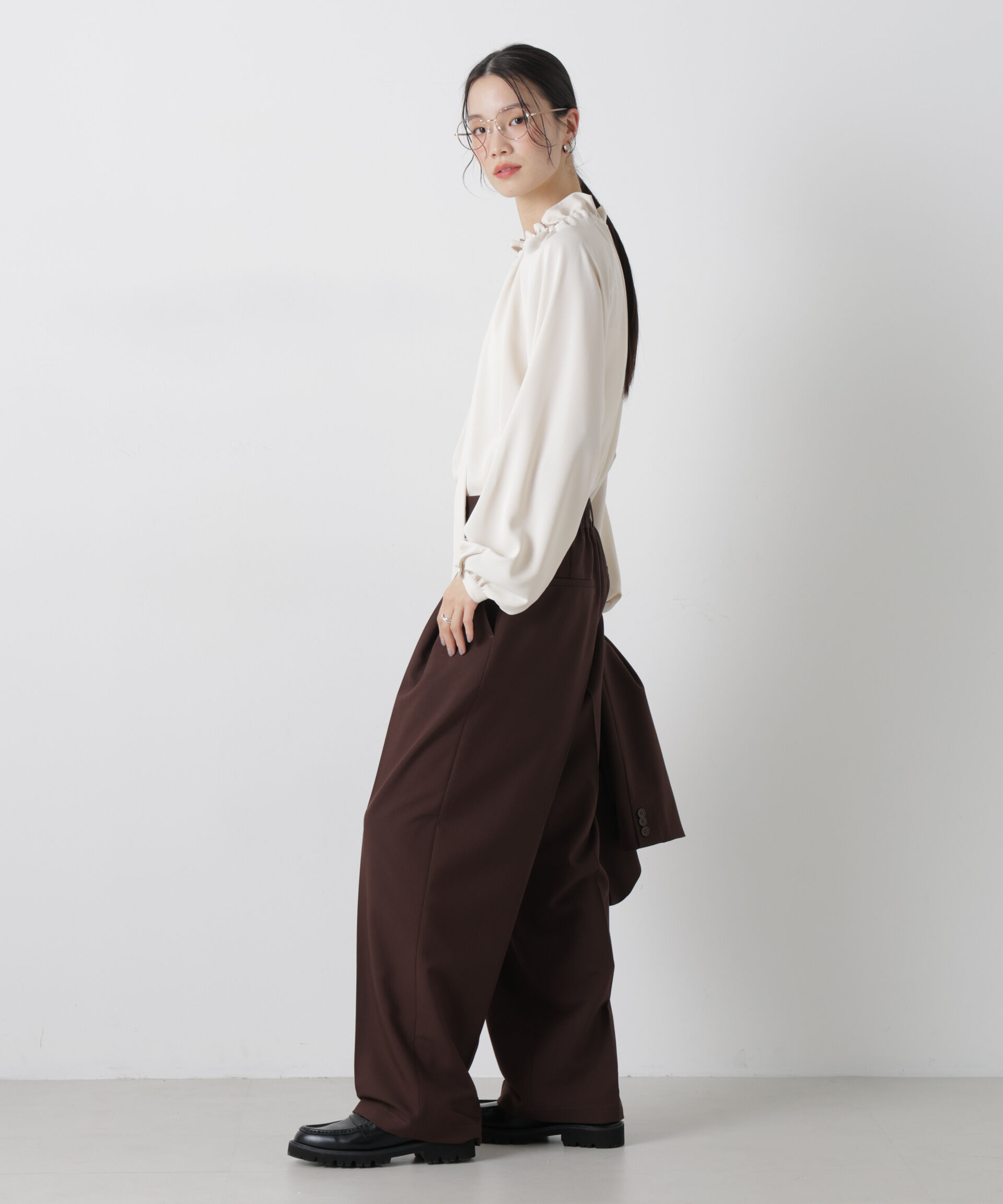 nano･universe「フリルカラーボータイブラウス」|シャツ・ブラウス|