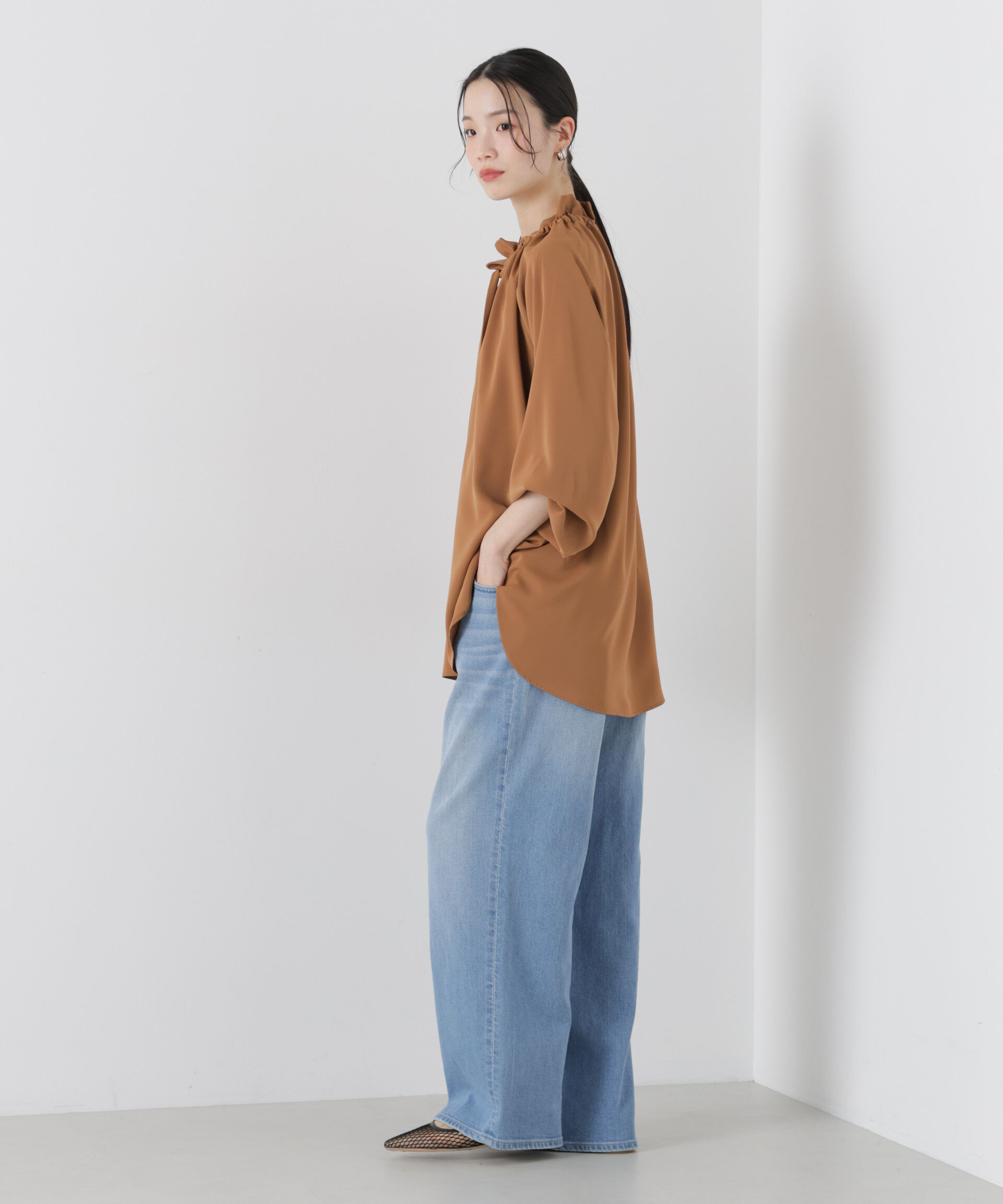 nano･universe「フリルカラーボータイブラウス」|シャツ・ブラウス|