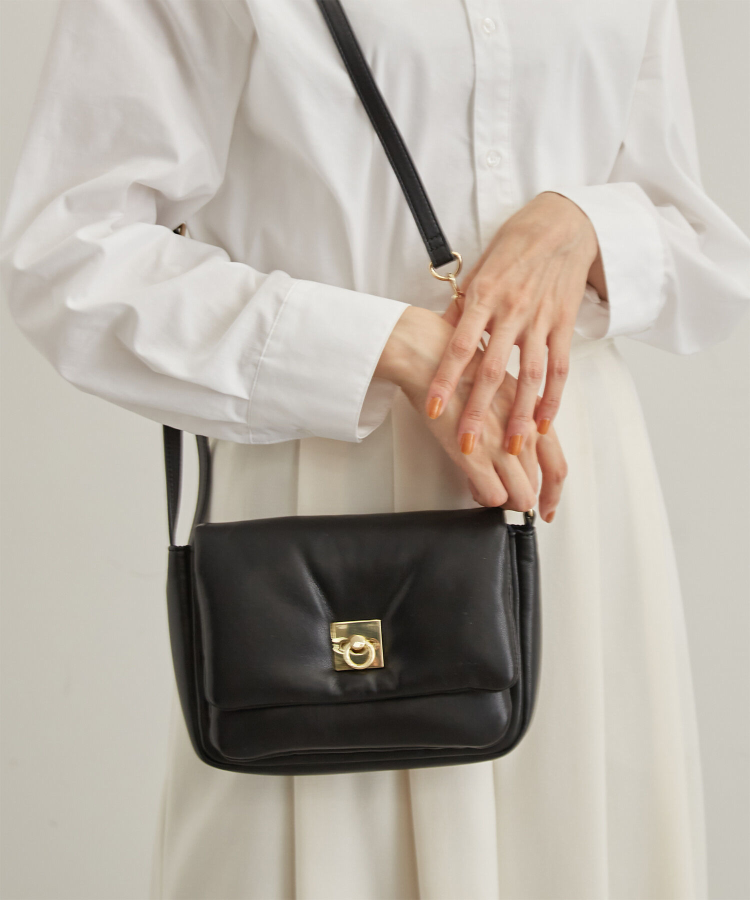 ROPE PICNIC PASSAGE「パディングアシンメトリーチェーンミニショルダーバッグ」|ショルダー・メッセンジャー|