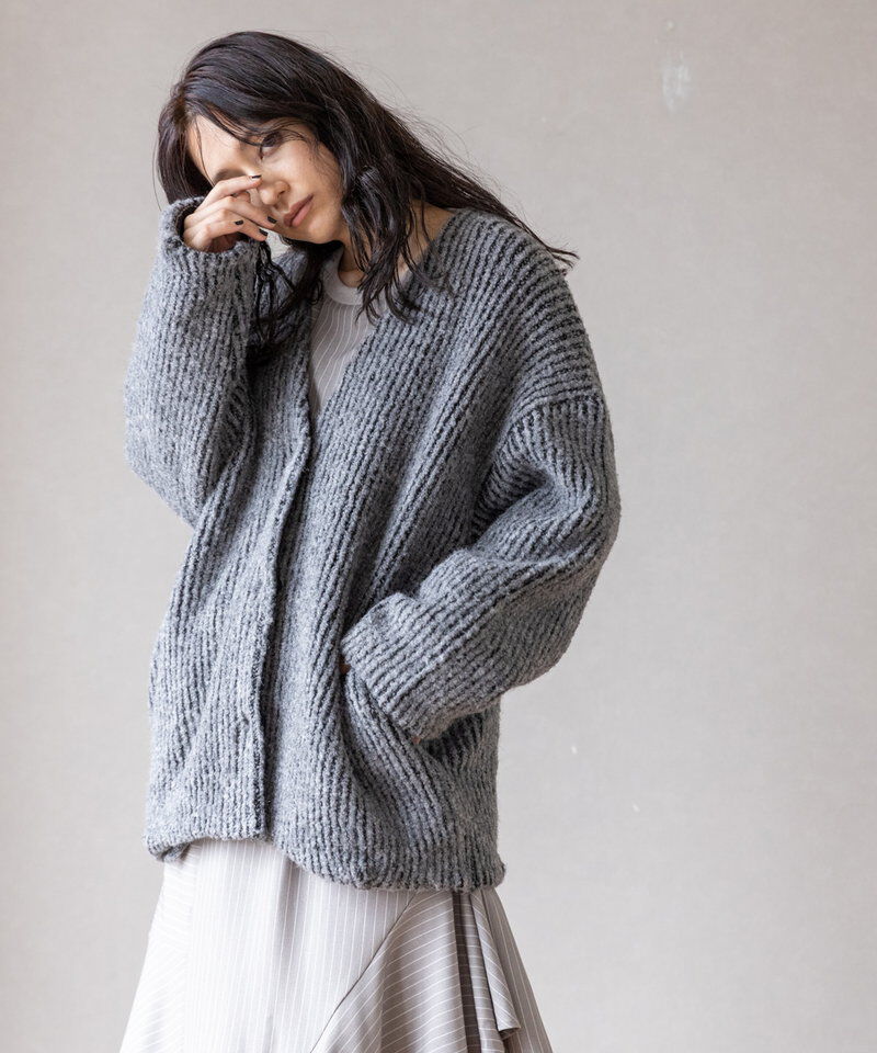  「Vネックコクーンニットカーディガン」|カーディガン|