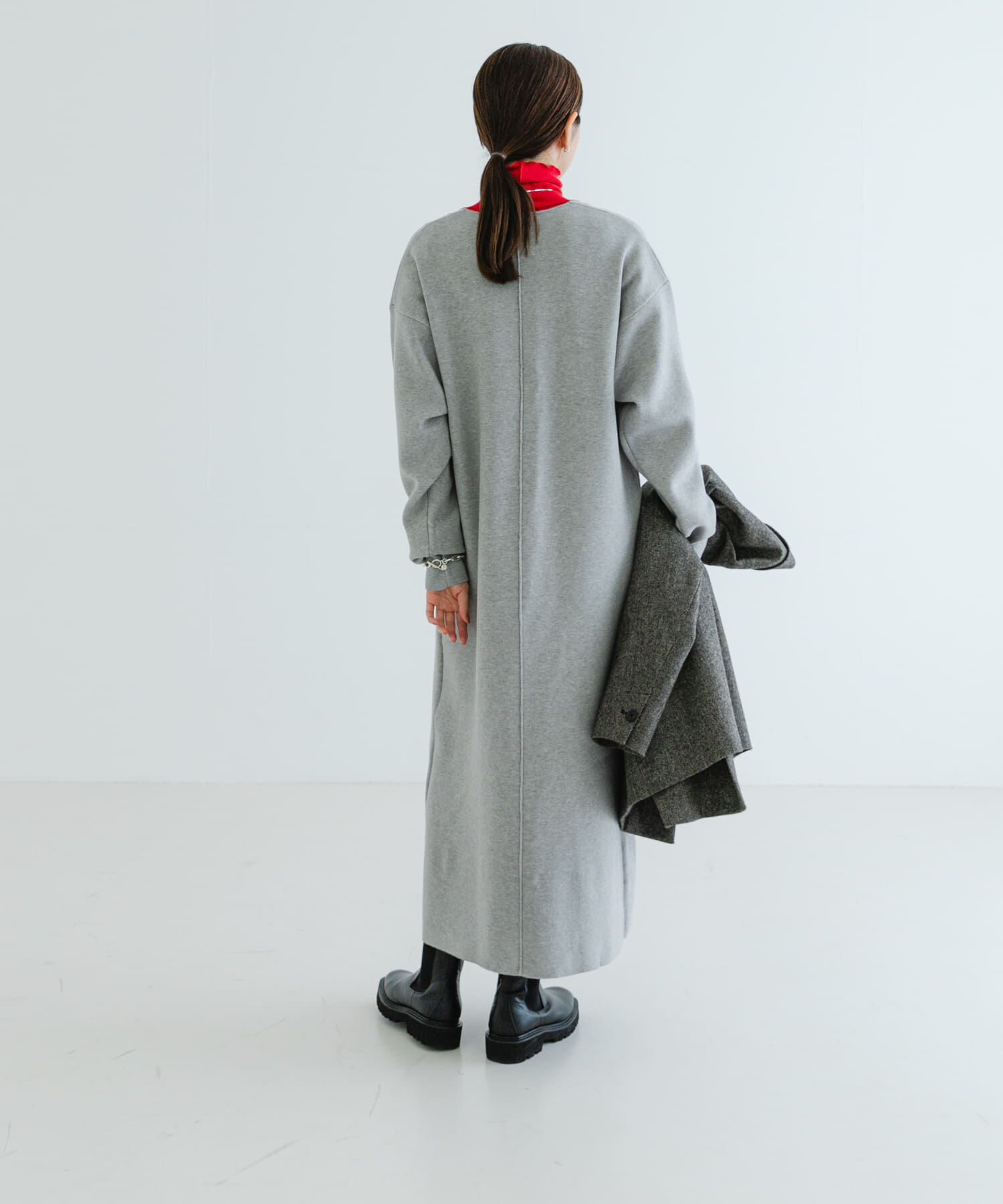 URBAN RESEARCH「深Vネックニットワンピース」|ワンピース|