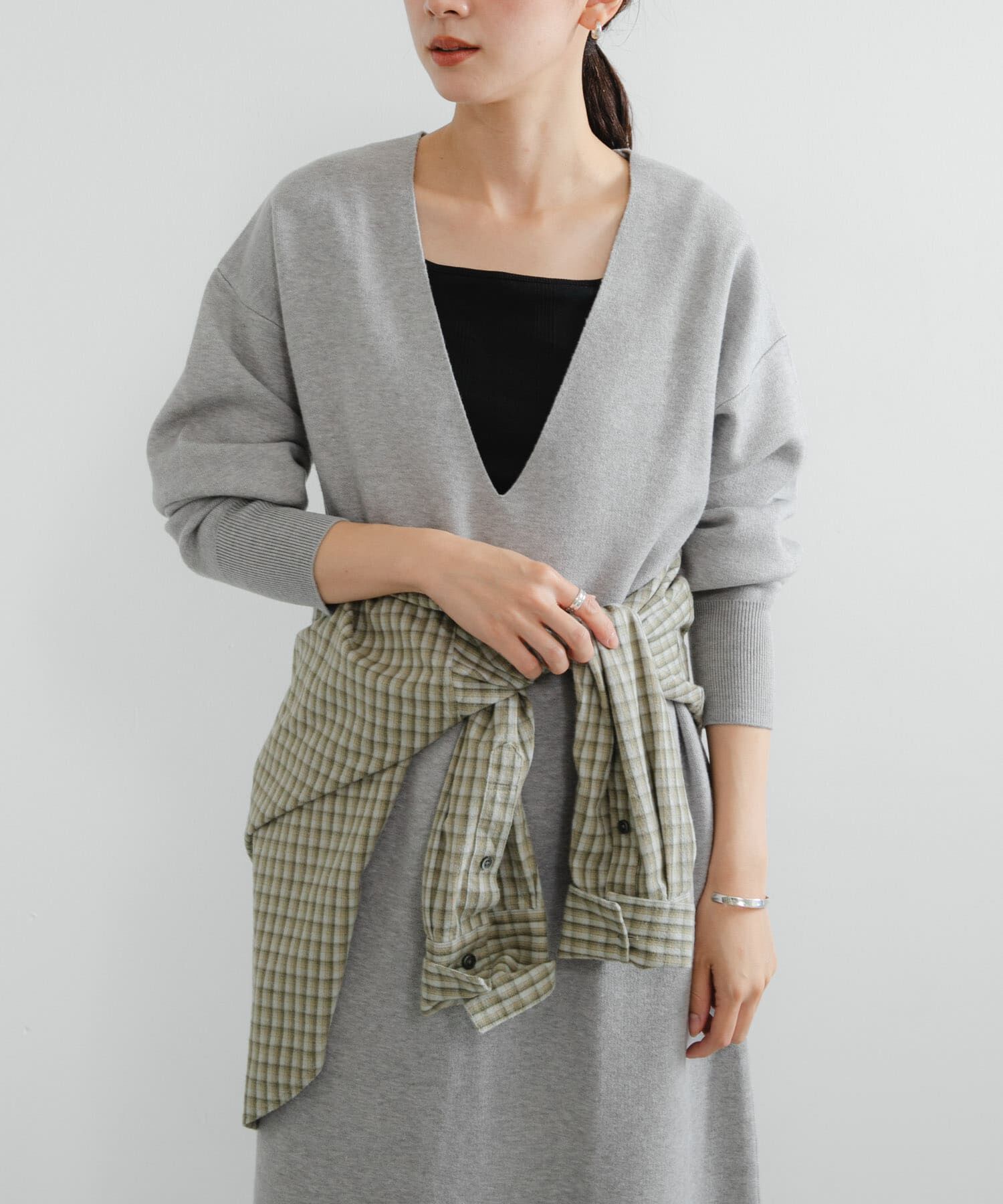 URBAN RESEARCH「深Vネックニットワンピース」|ワンピース|