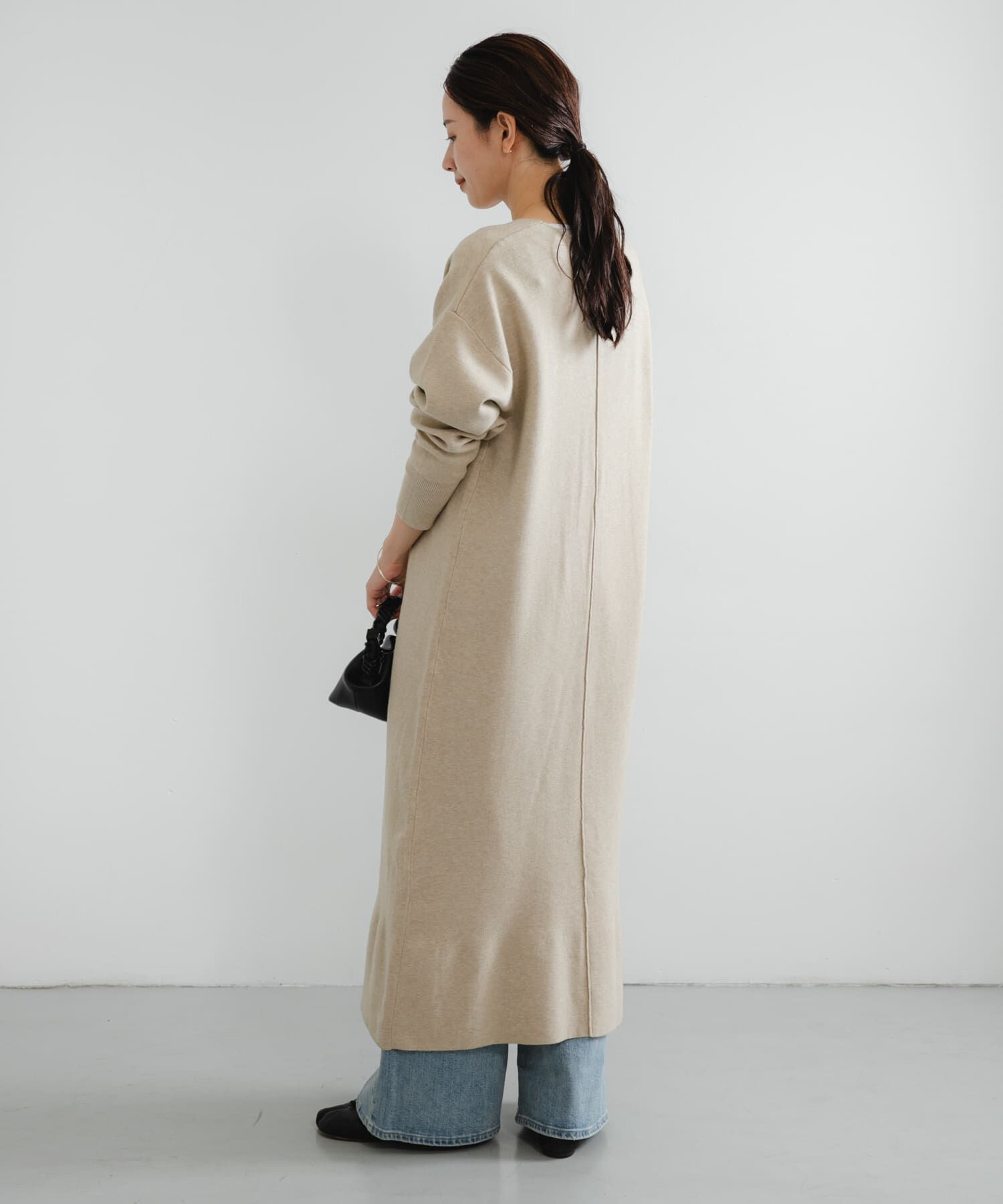 URBAN RESEARCH「深Vネックニットワンピース」|ワンピース|