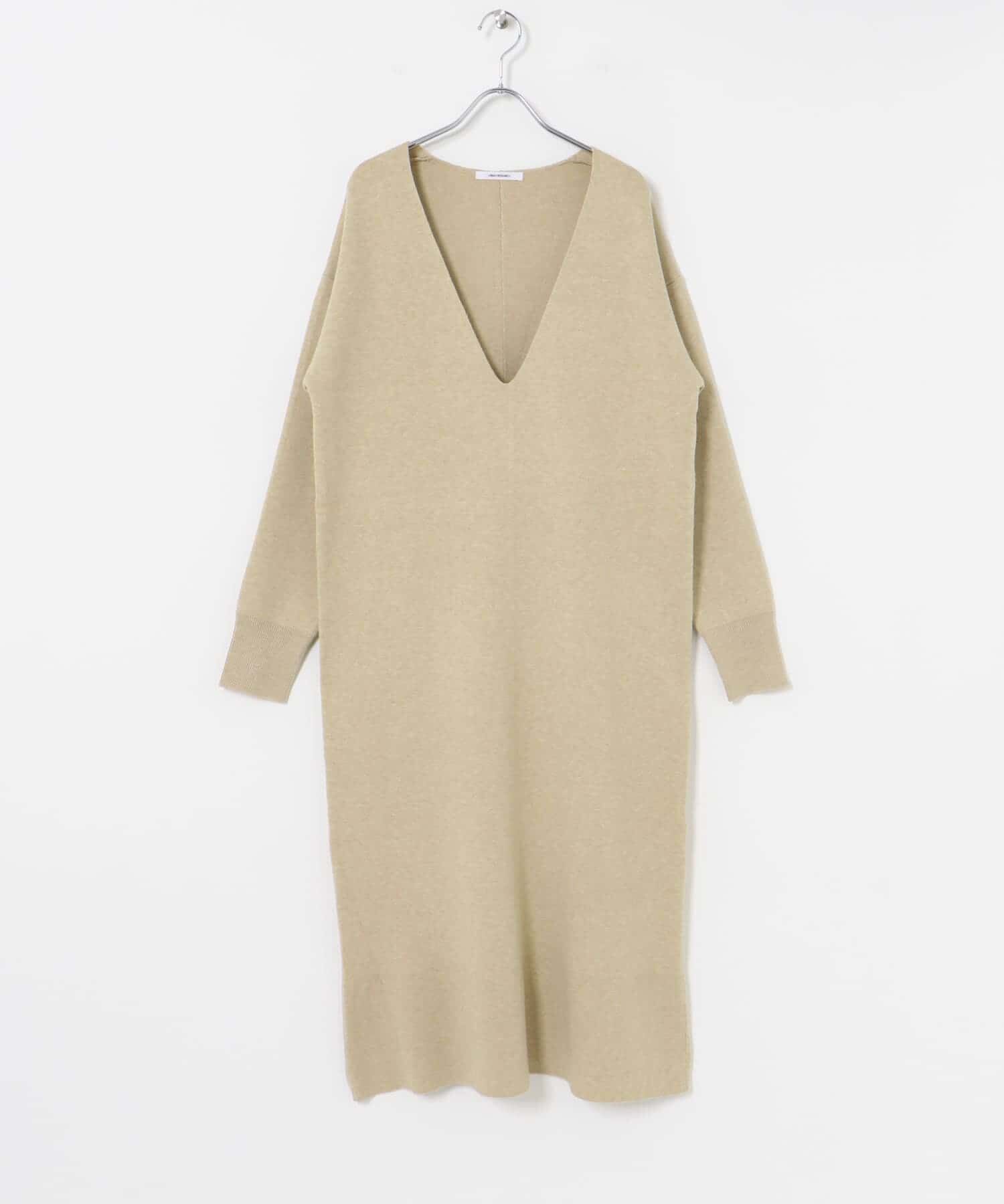 URBAN RESEARCH「深Vネックニットワンピース」|ワンピース|