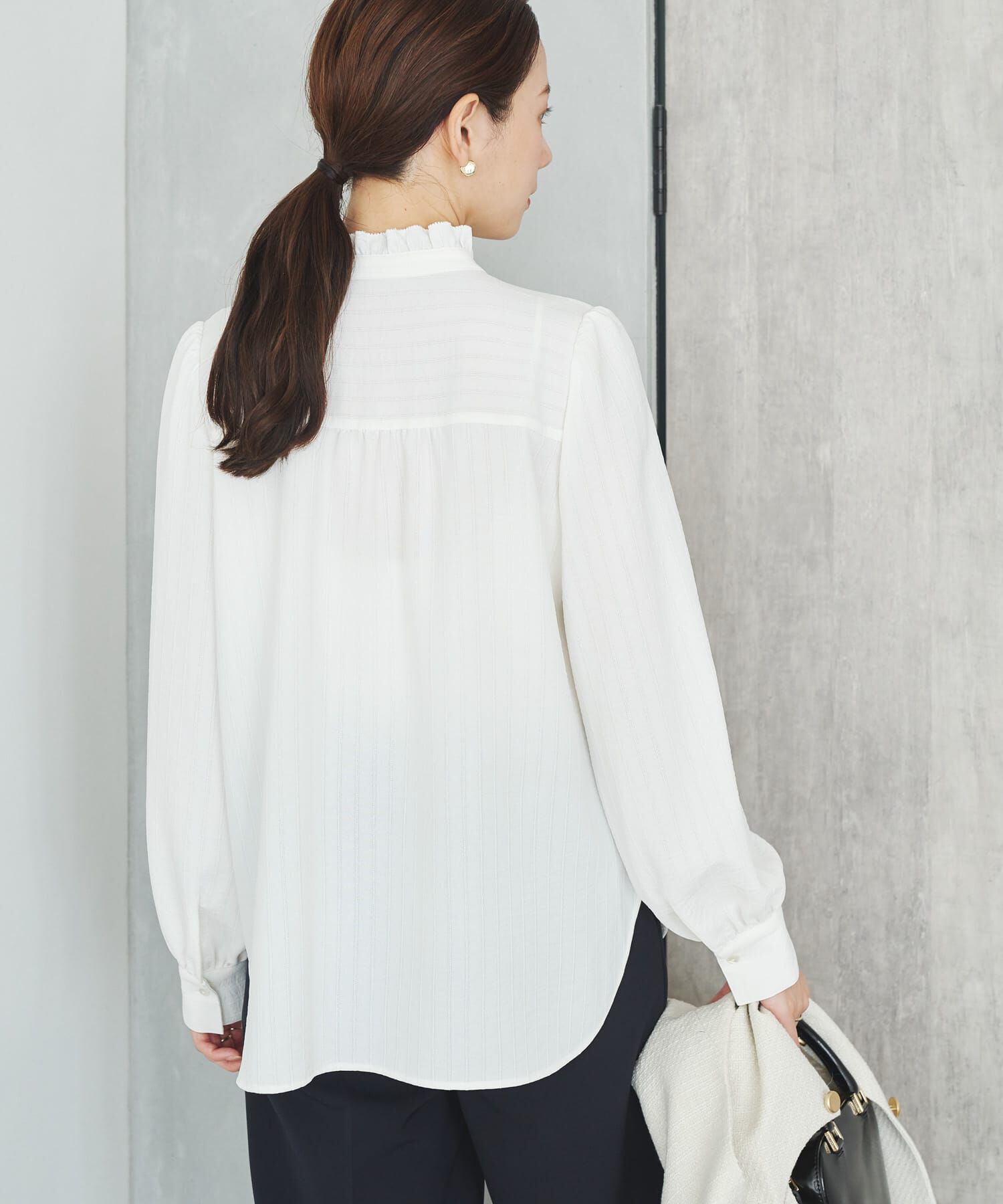 URBAN RESEARCH「ドビーストライプフリルブラウス」|シャツ・ブラウス|