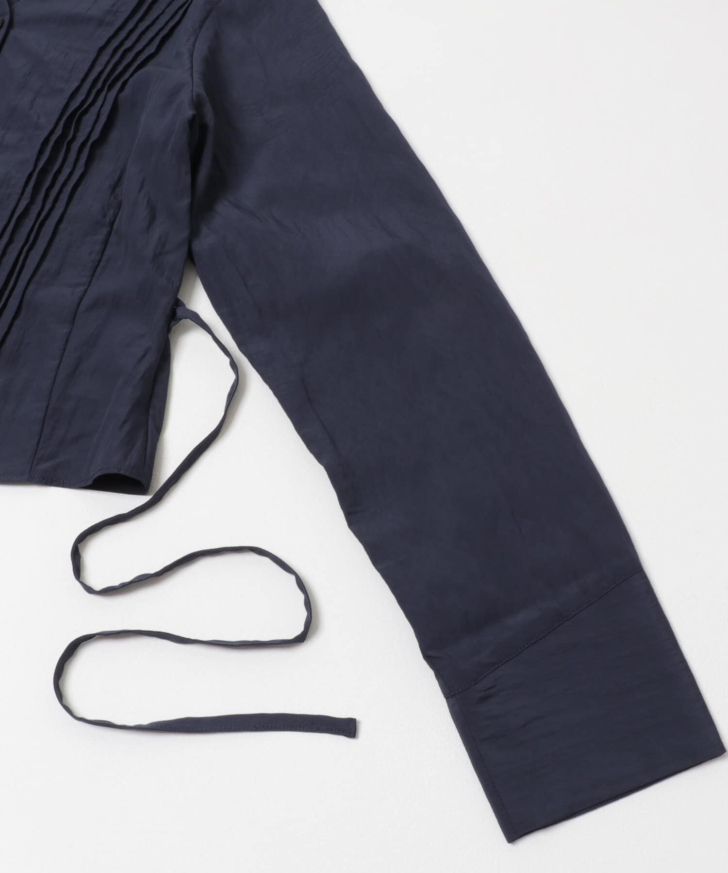  「ピンタックVネックブラウス」|シャツ・ブラウス|