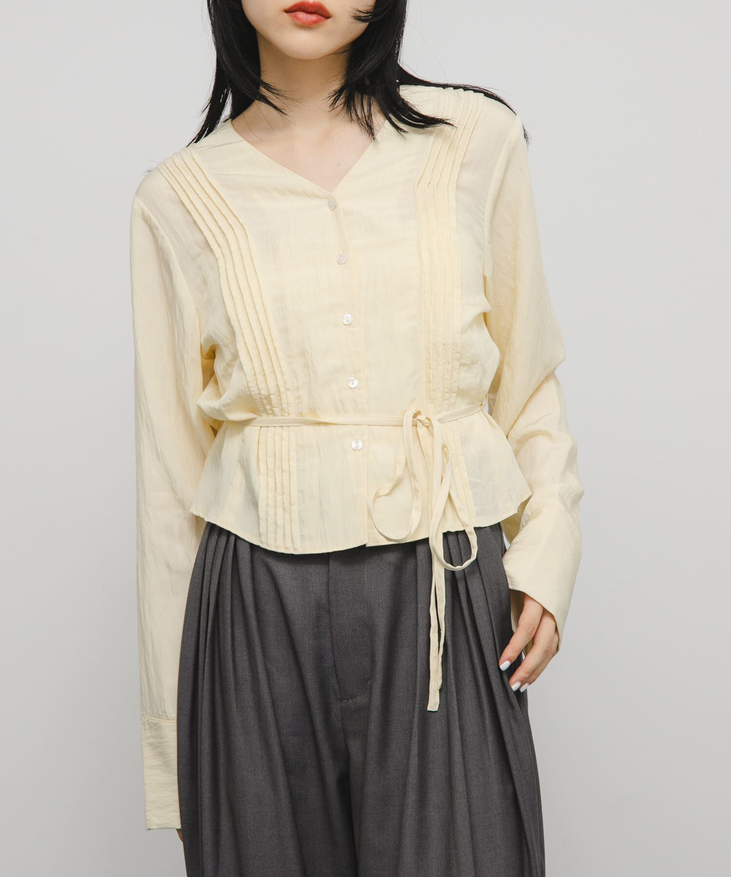  「ピンタックVネックブラウス」|シャツ・ブラウス|イエロー系その他