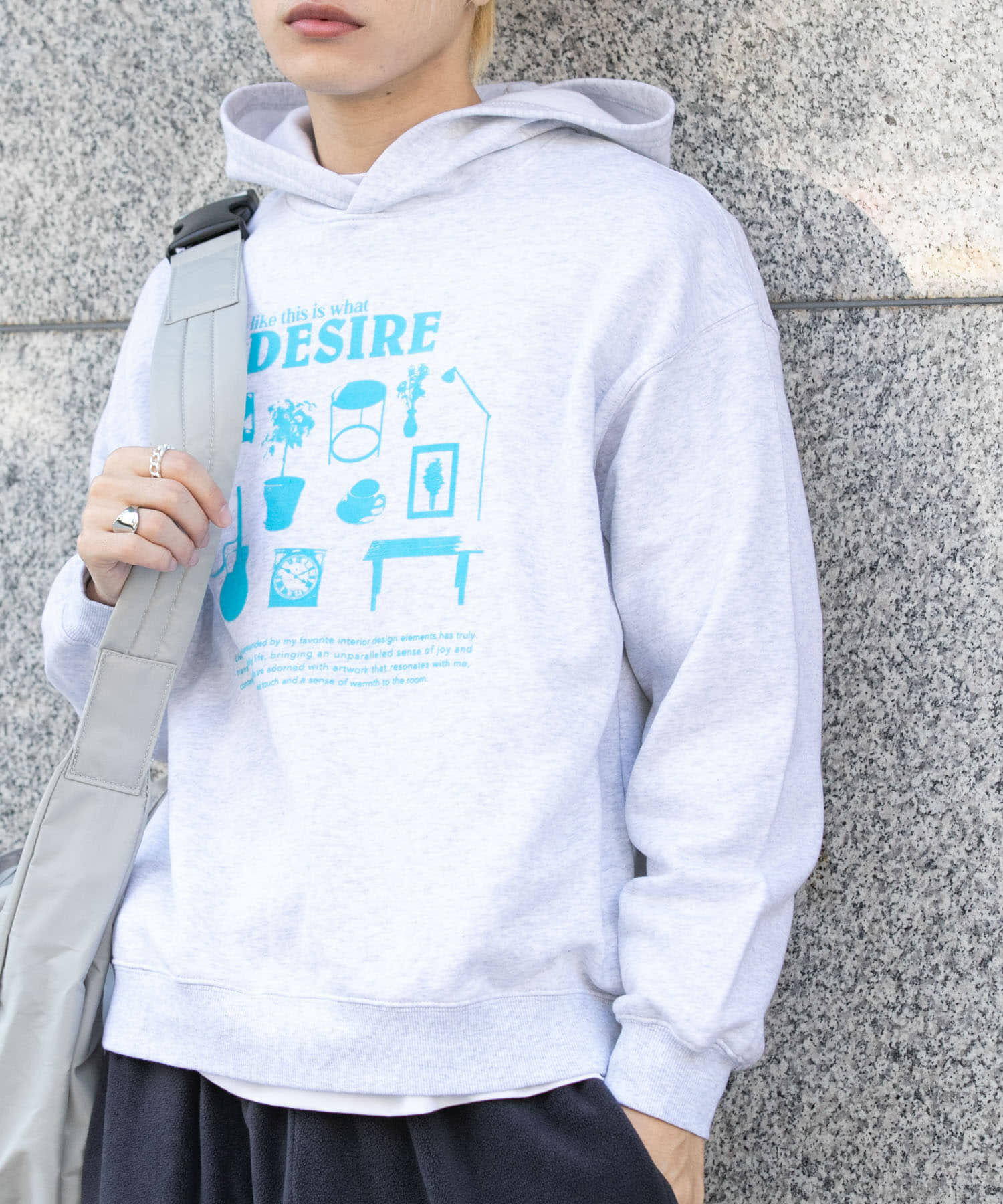 SENSE OF PLACE by URBAN RESEARCH「Furniture Graphic hoodie」|パーカー|