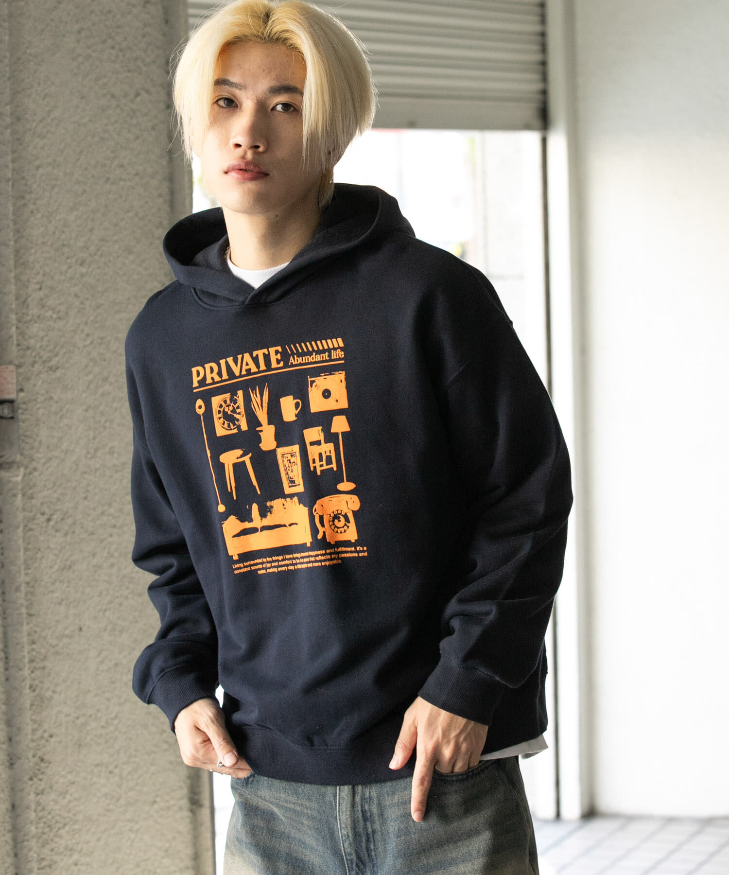 SENSE OF PLACE by URBAN RESEARCH「Furniture Graphic hoodie」|パーカー|
