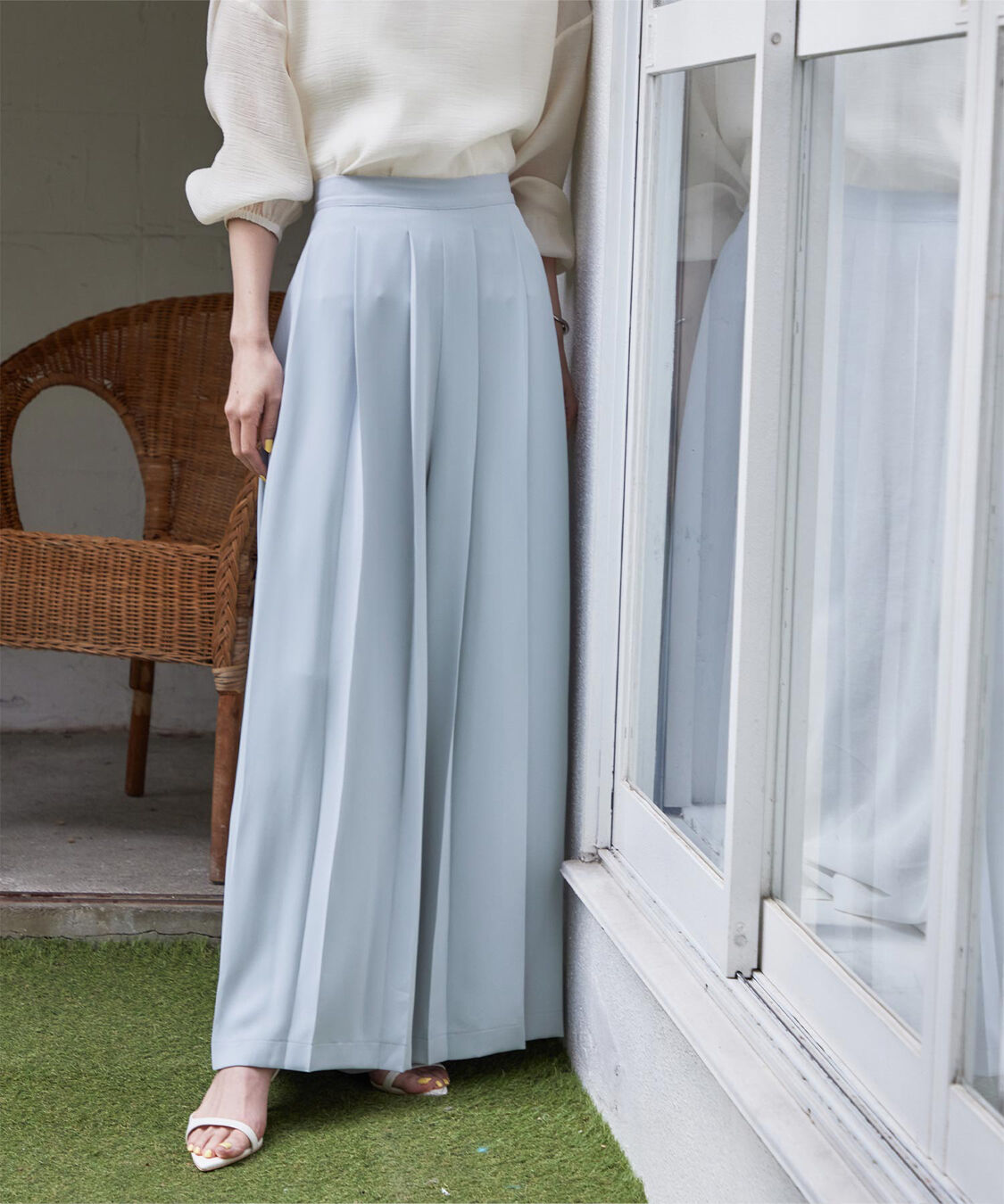 ur's「プリーツワイドパンツ」|スラックス|