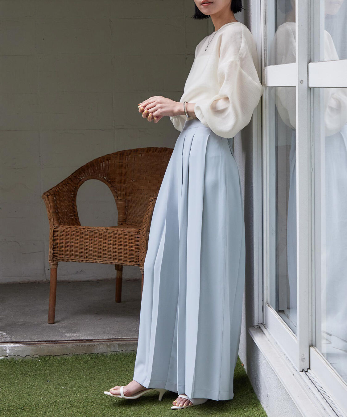 ur's「プリーツワイドパンツ」|スラックス|