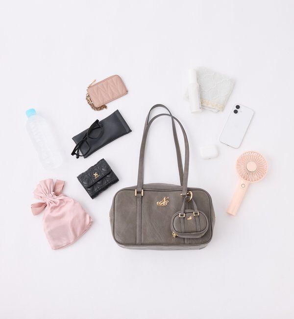  「チャーム付きスクエアボストン」|ショルダー・メッセンジャー|