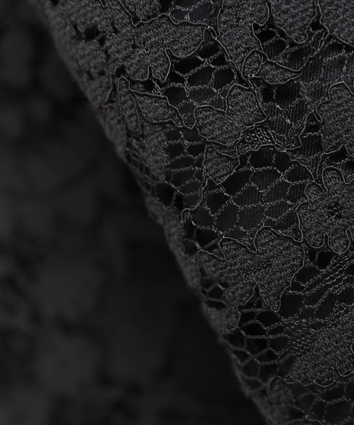 Maglie le cassetto「《M Maglie le cassetto》フリルショルダーレースブラウス」|シャツ・ブラウス|