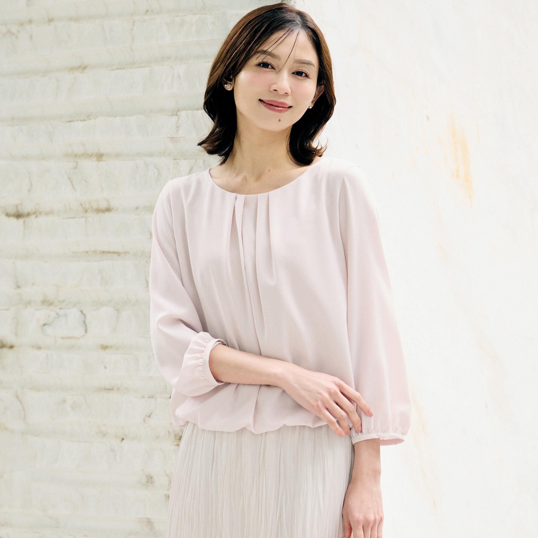 UNTITLED「【透けにくい/ウエストイン見え】タックブラウス」|シャツ・ブラウス|ライトピンク(670