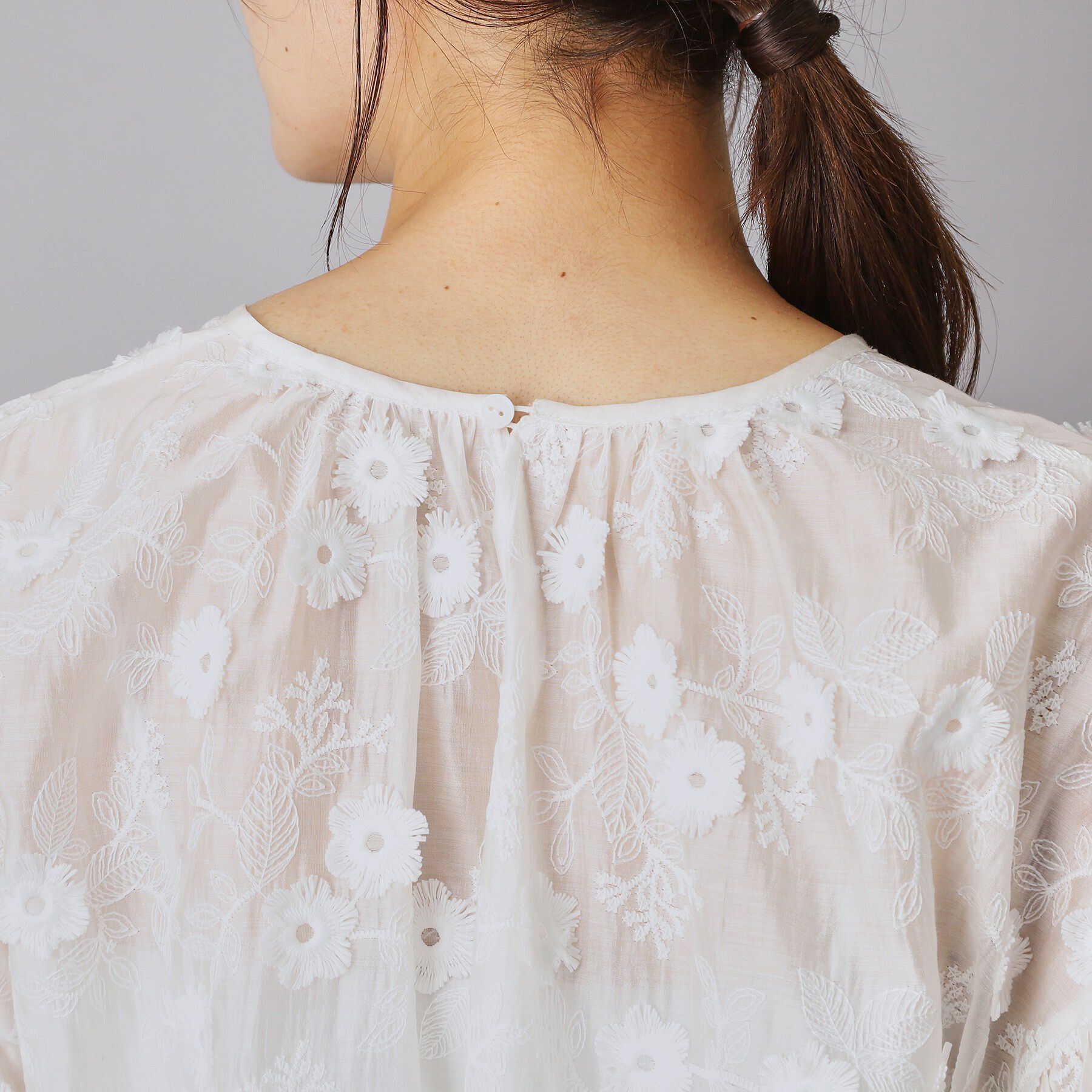 DRESSTERIOR「エンブロイダリーブラウス」|シャツ・ブラウス|