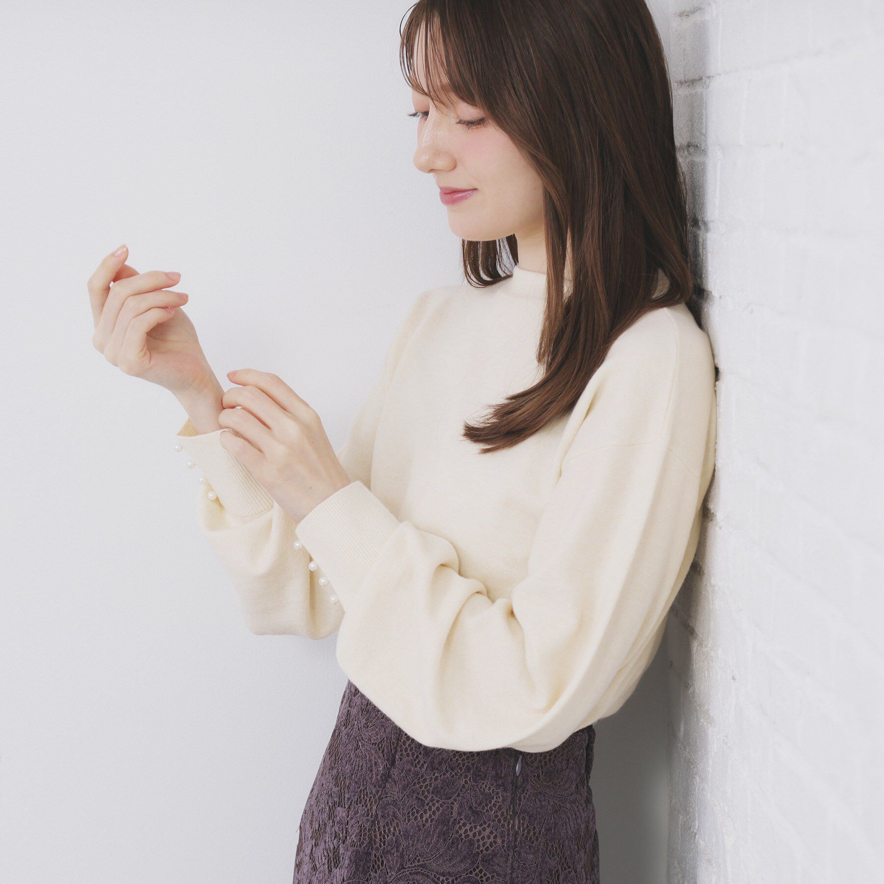 index「ふんわりボトルネックパフスリーブニット【洗濯機OK】」|ニット・セーター|