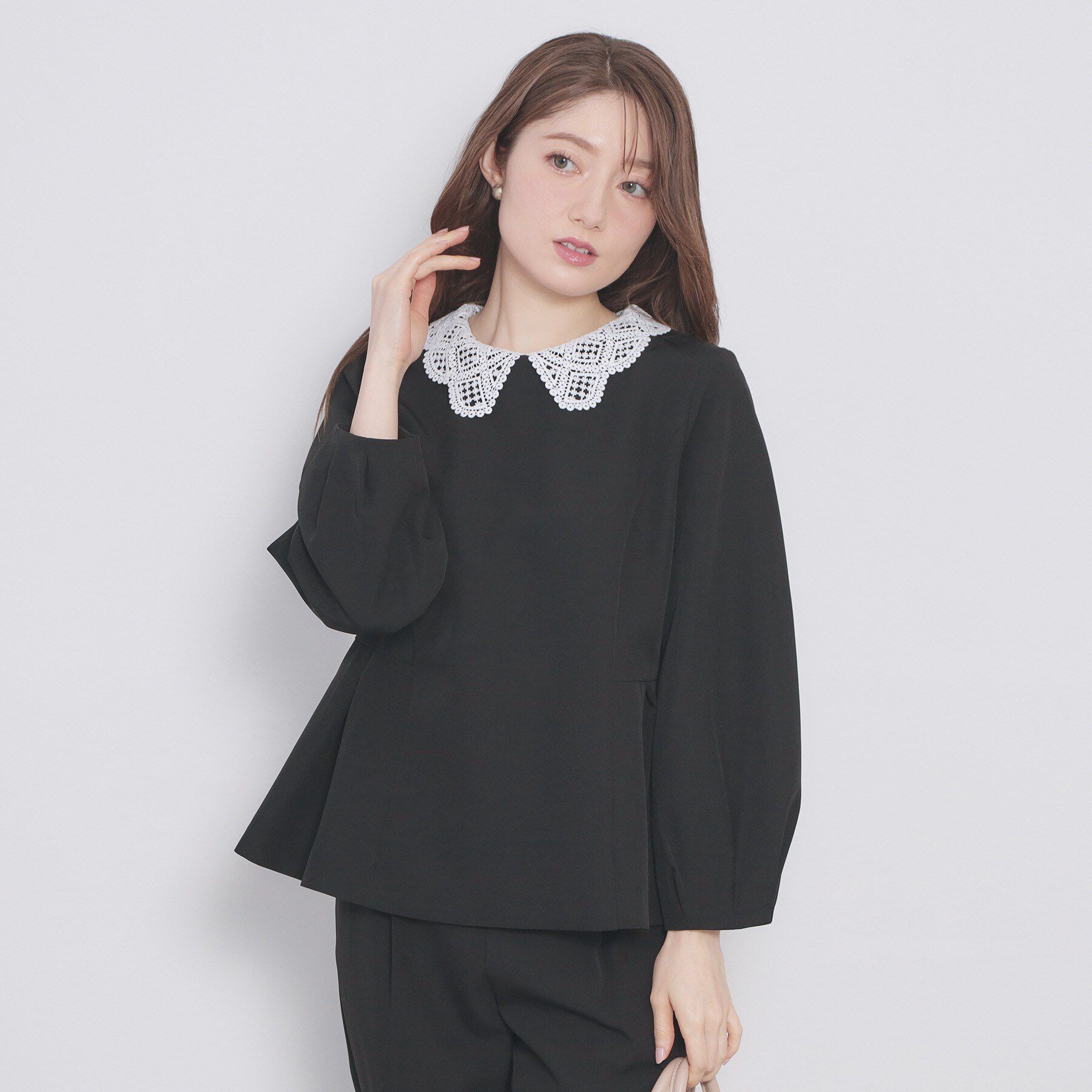 index「レース衿ペプラムブラウス【洗濯機OK/ストレッチ】」|シャツ・ブラウス|ブラック(019)