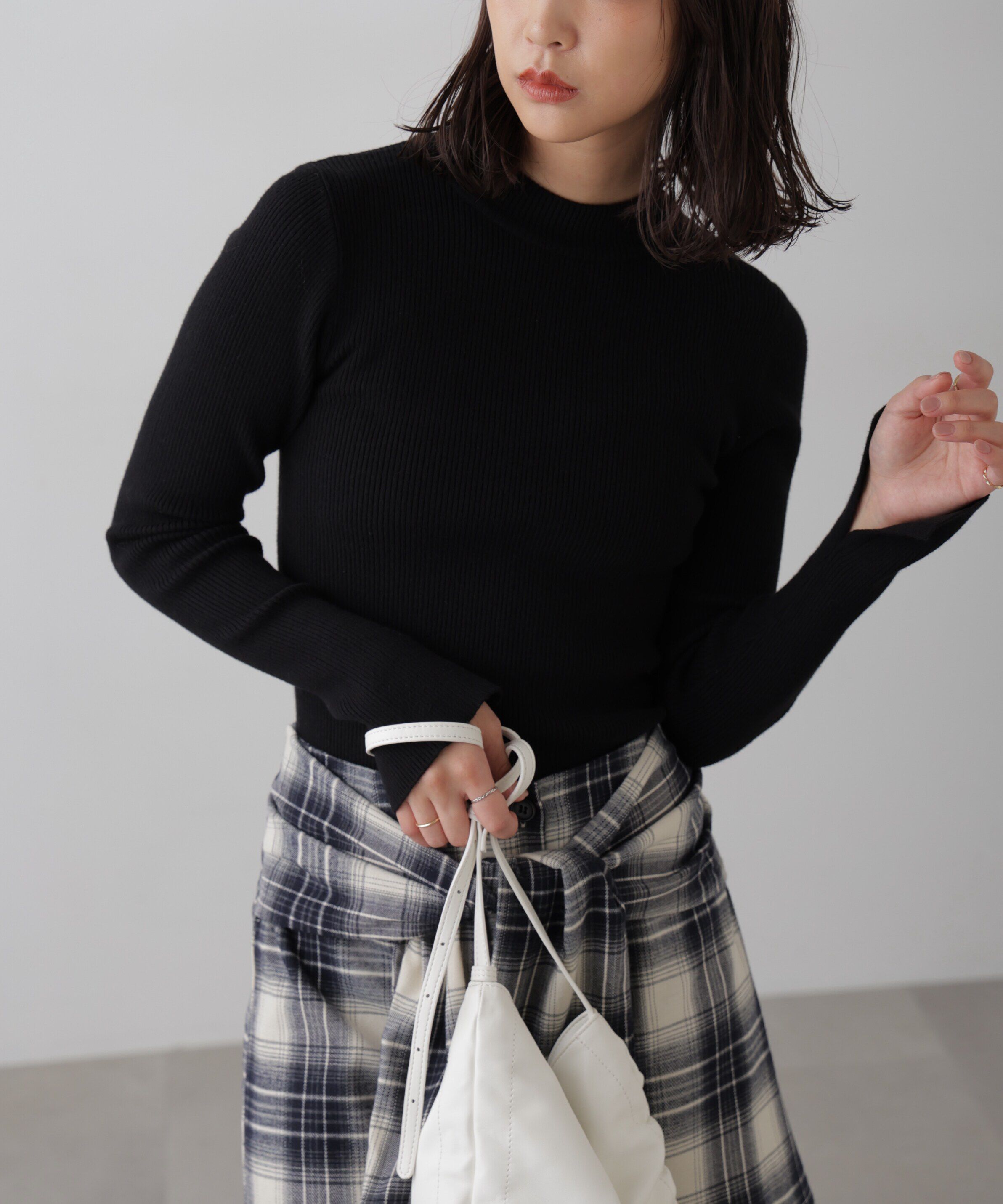  「〈洗える〉マシンウォッシャブルボトルネックニット」|ニット・セーター|ブラック