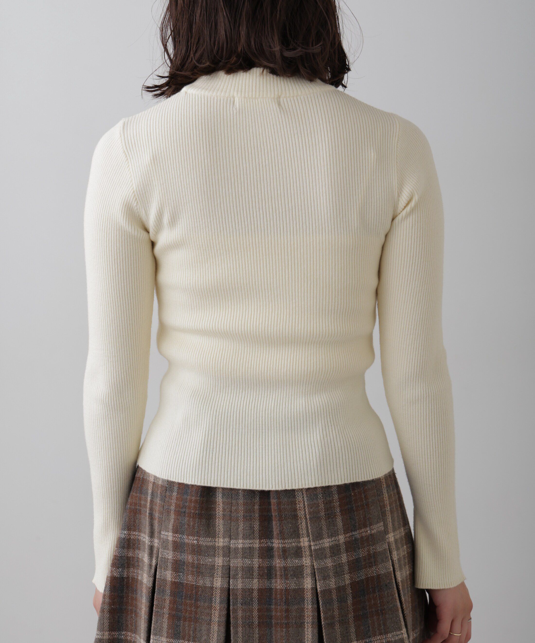  「〈洗える〉マシンウォッシャブルボトルネックニット」|ニット・セーター|