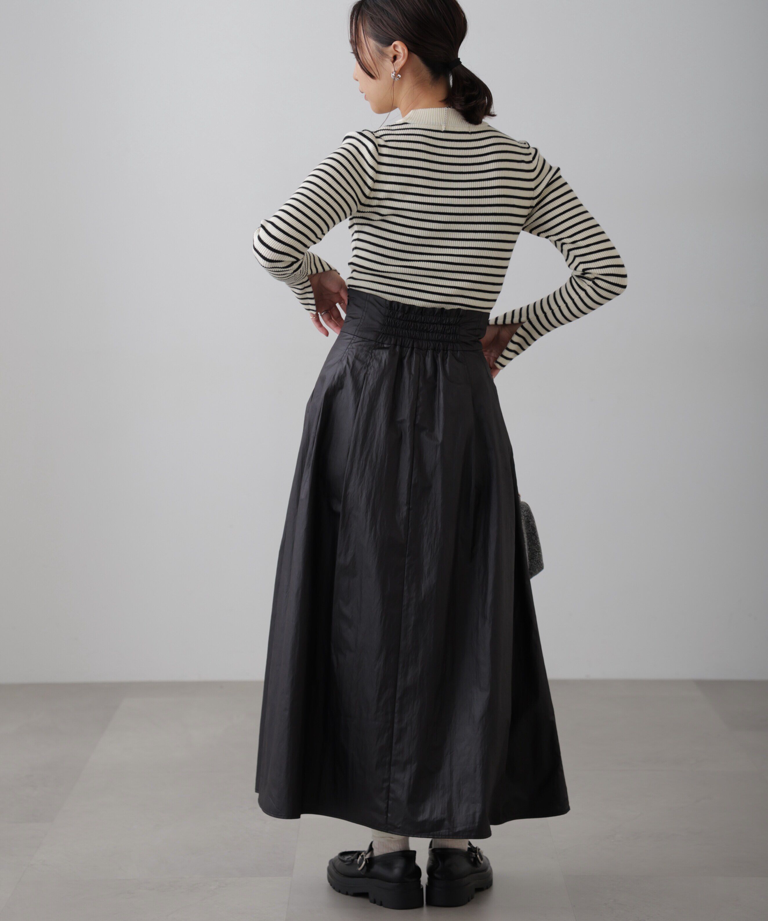  「〈洗える〉マシンウォッシャブルボトルネックニット」|ニット・セーター|