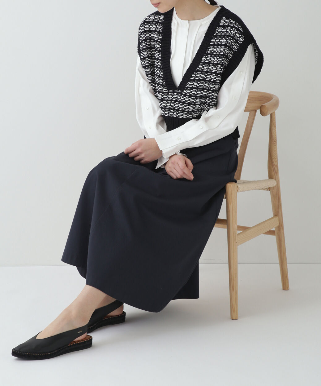  「◆ジャカードＶネックベスト」|ニット・セーター|