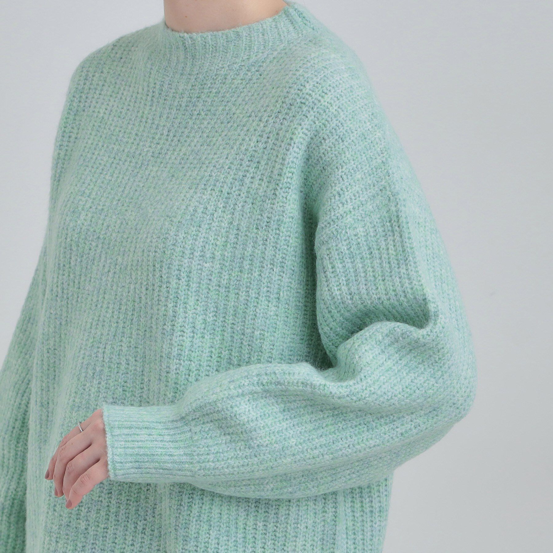 SHOO･LA･RUE「【S-LL】1枚でサマ見え 裾フリンジニット」|ニット・セーター|