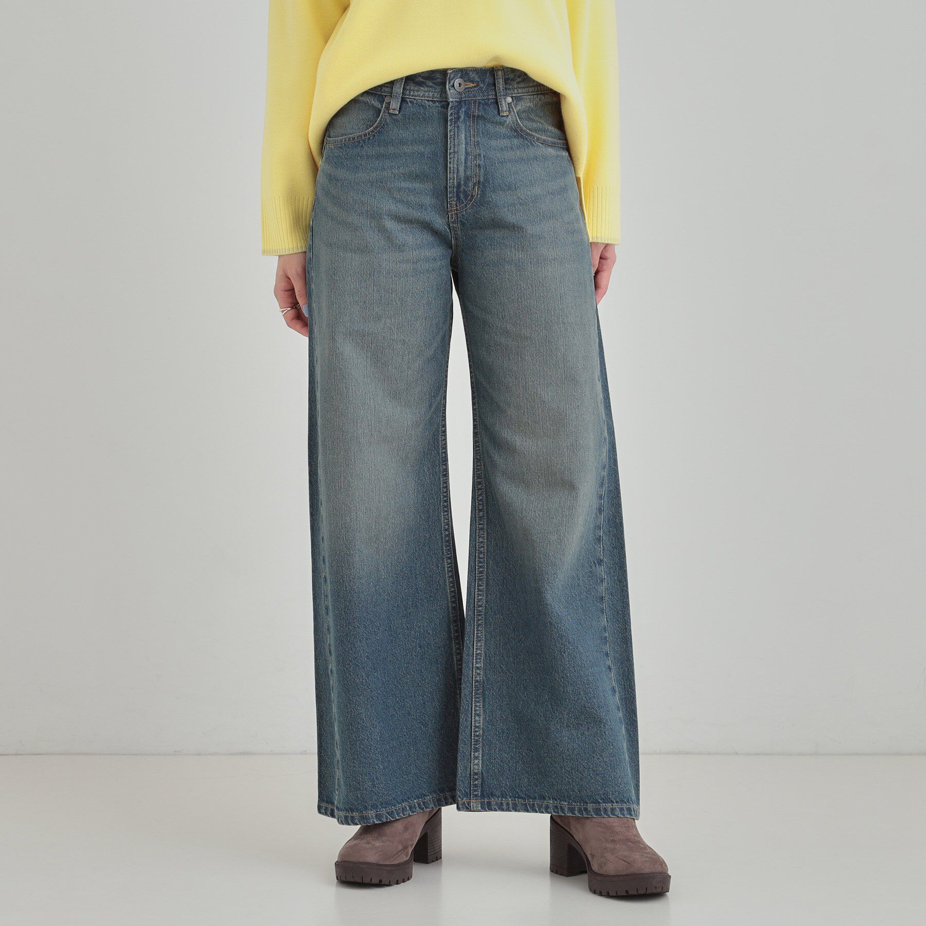 SHOO･LA･RUE「【SHOO・LA・RUE DENIM】体型カバーにも バギーワイドパンツ」|デニム|