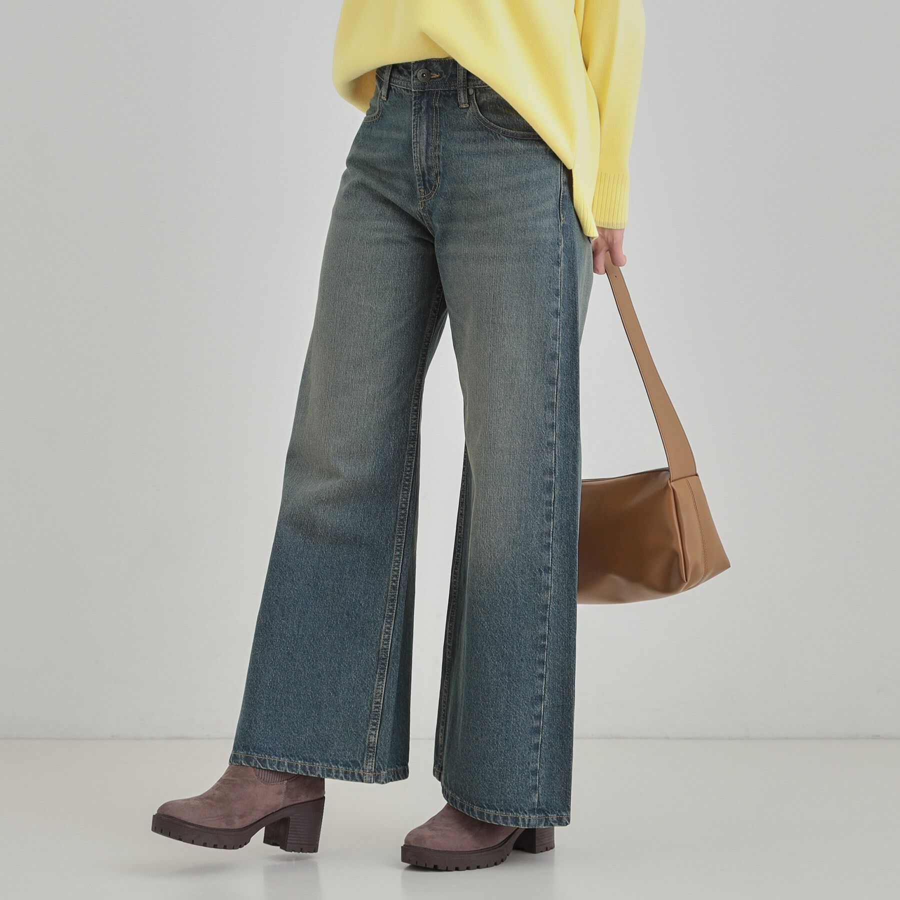 SHOO･LA･RUE「【SHOO・LA・RUE DENIM】体型カバーにも バギーワイドパンツ」|デニム|ブルー(093)