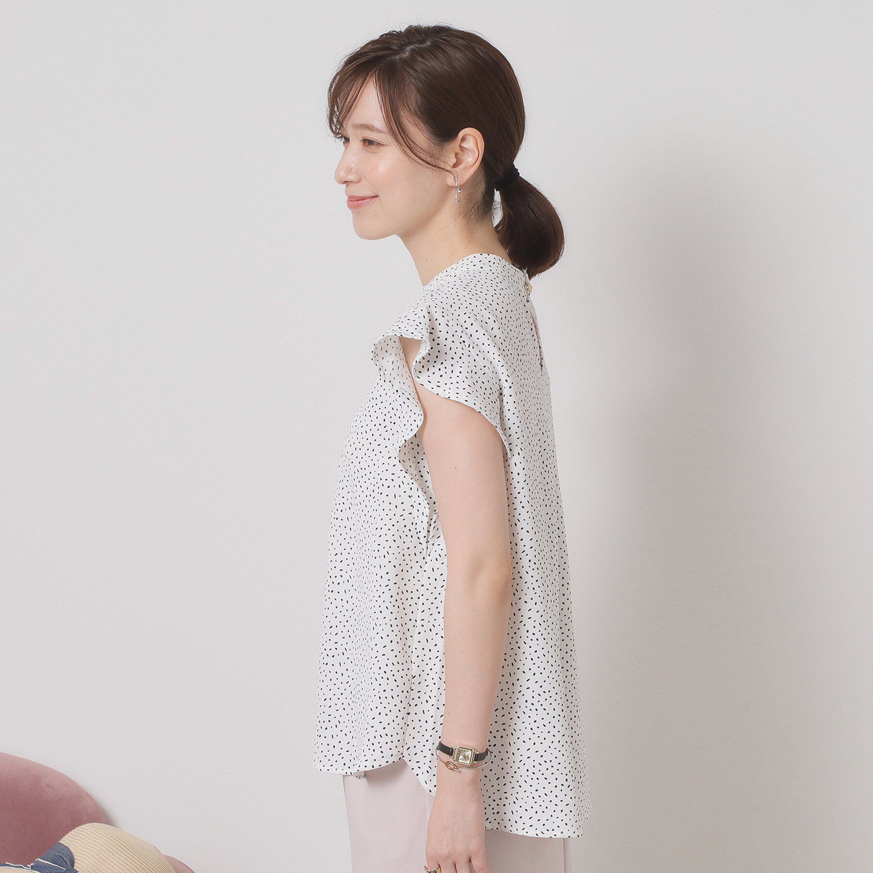 ITS&rsquo;DEMO「【接触冷感／手洗い可】フリル袖ブラウス」|シャツ・ブラウス|