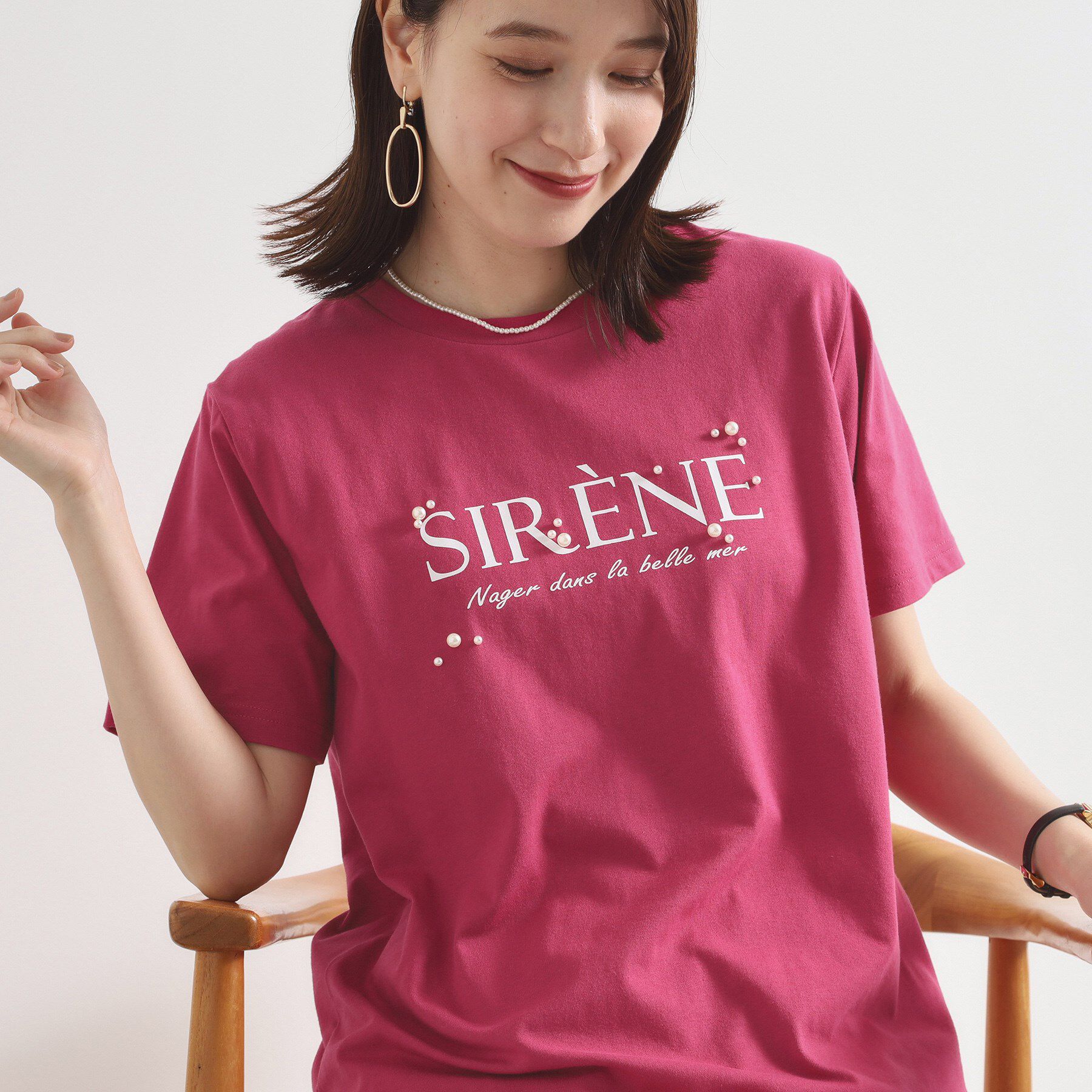ITS&rsquo;DEMO「【手洗い可】パール調ロゴTシャツ」|Tシャツ・カットソー|