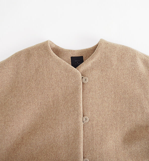 オオカミとフクロウ「オオカミとシロクマのヴィーカ」|ノーカラーコート|