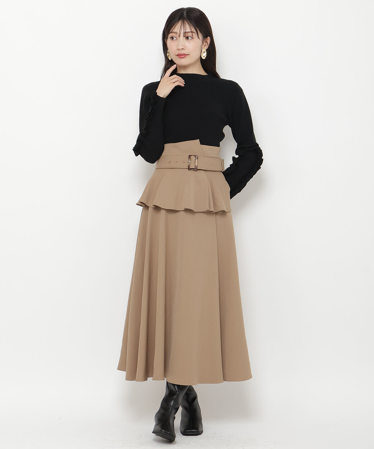 アンドクチュール「袖フリルハイネックリブニットプルオーバー」|ニット・セーター|