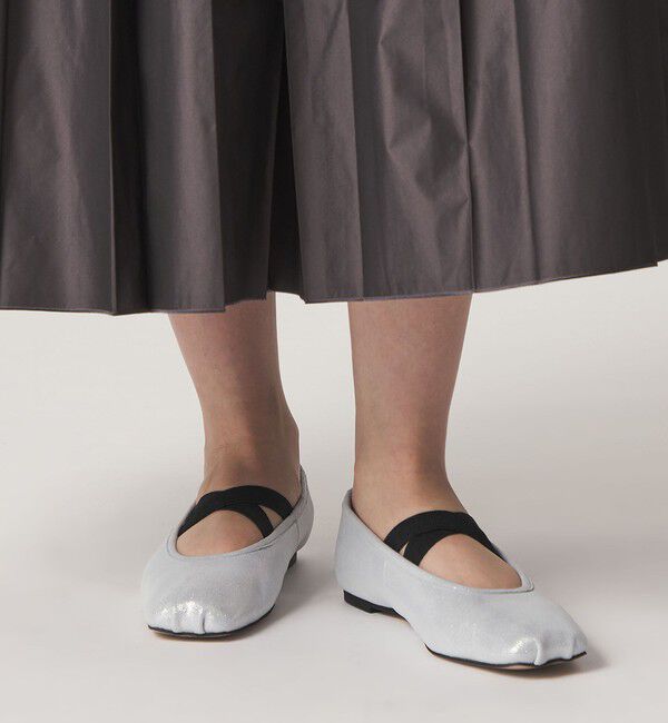 ODETTE E ODILE「【WEB限定】クロスベルトバレエ フラット10■&uarr;」|バレエシューズ|