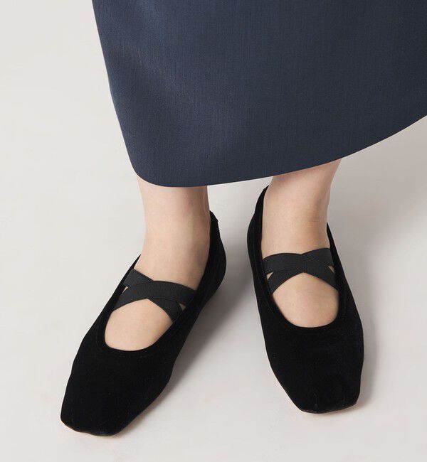 ODETTE E ODILE「【WEB限定】クロスベルトバレエ フラット10■&uarr;」|バレエシューズ|