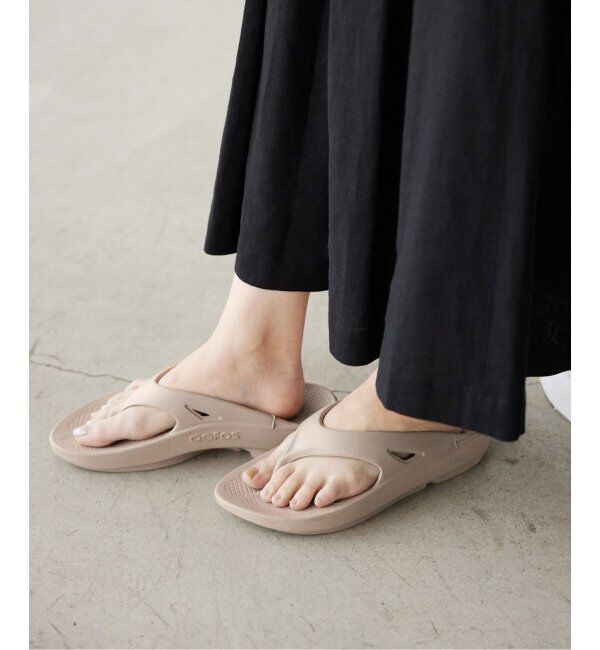 SLOBE IENA「《追加》OOFOS/ウーフォス Ooriginal リカバリーサンダル」|サンダル|